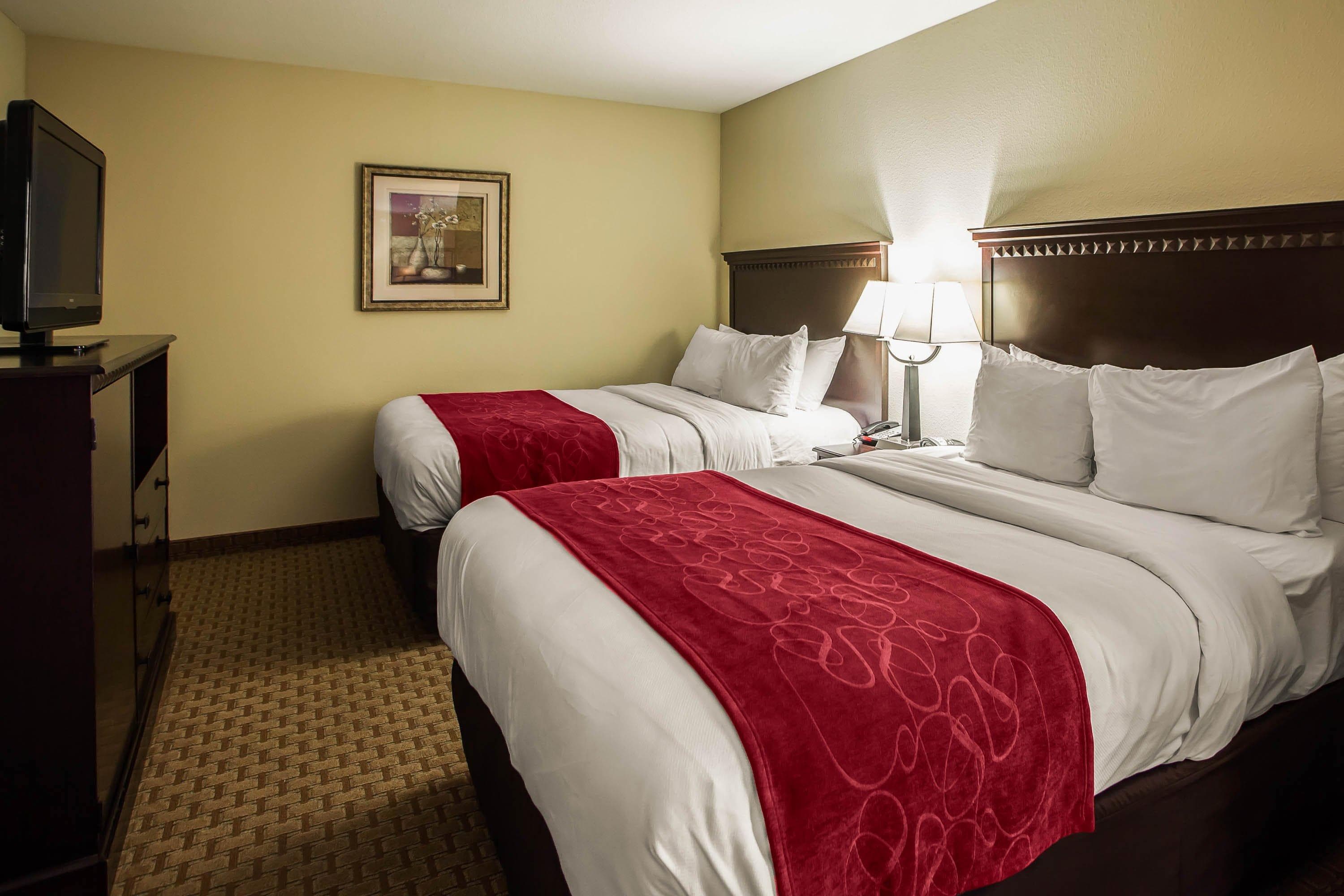 Comfort Suites Bloomington I-55 and I-74 — 20