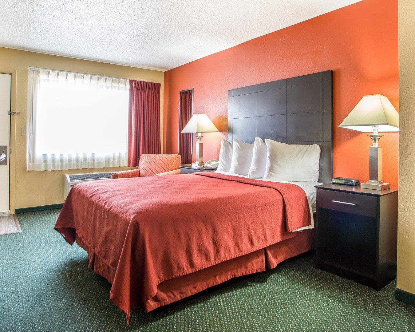 Quality Inn Morton at I-74 — 6