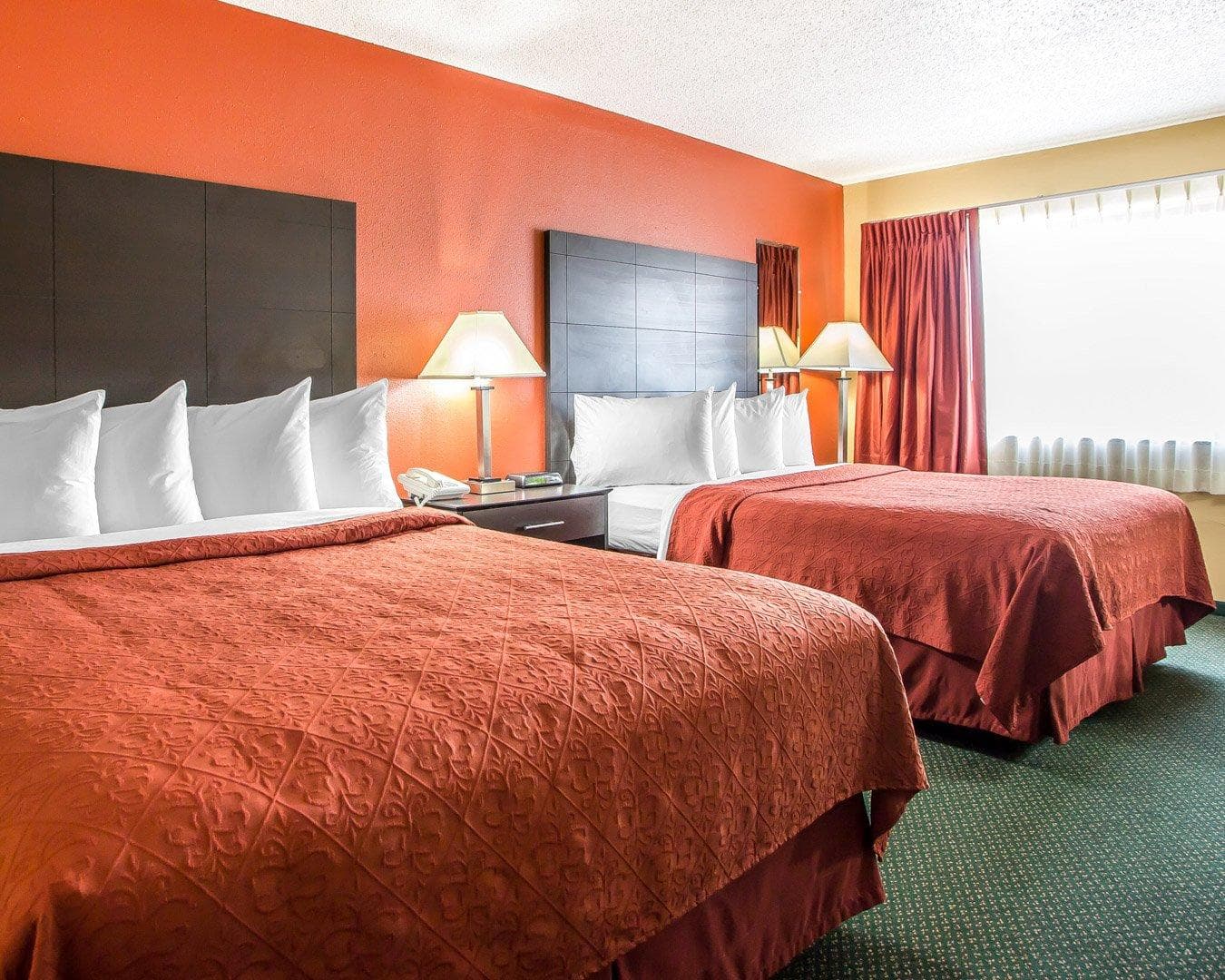 Quality Inn Morton at I-74 — 20