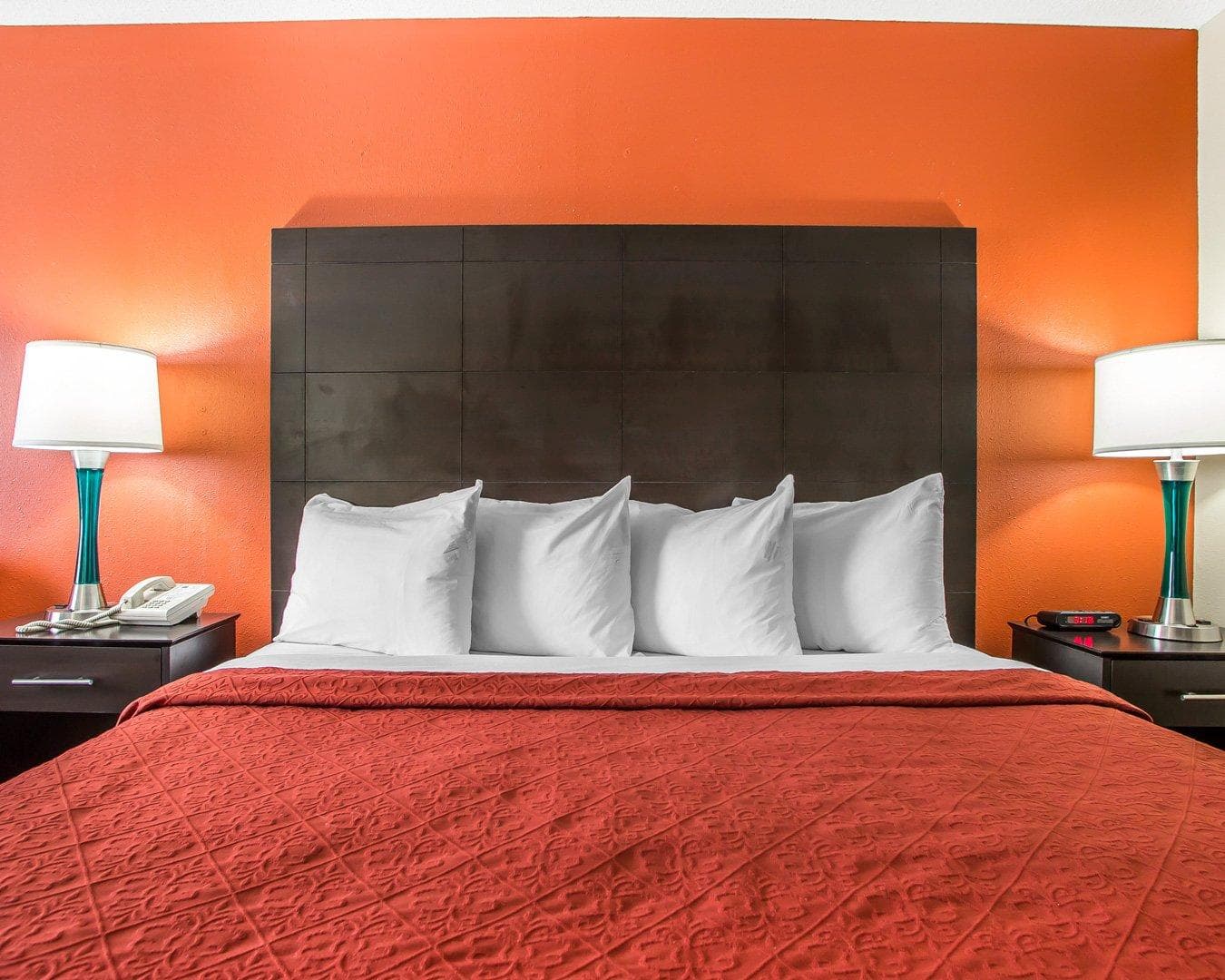 Quality Inn Morton at I-74 — 9