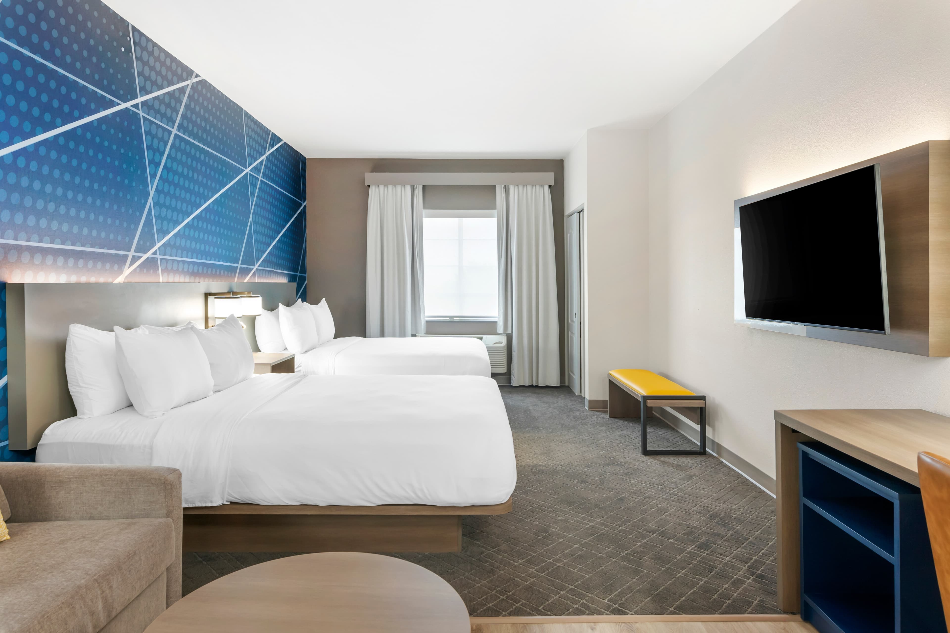 Comfort Suites Elgin Northwest — 6