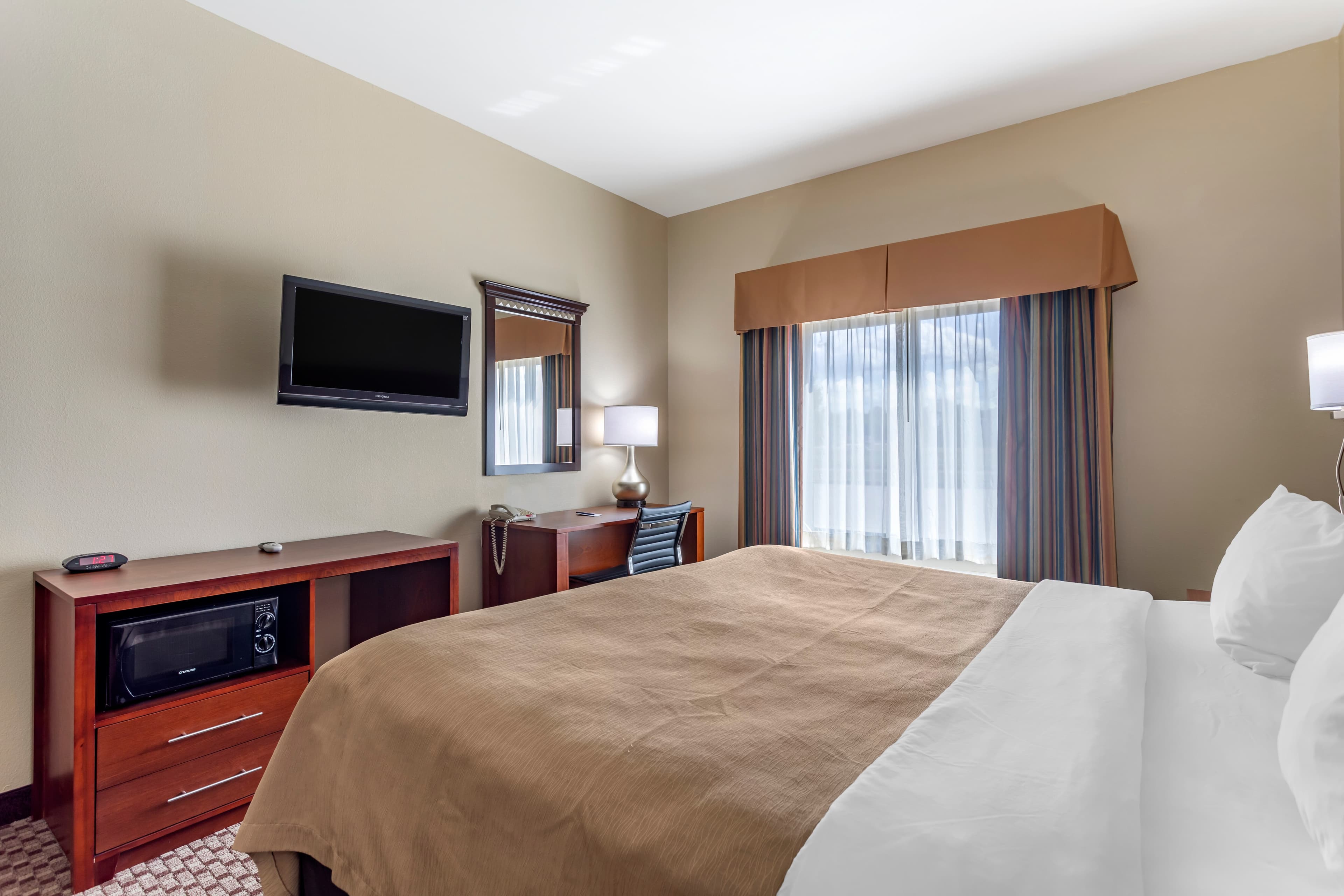 Comfort Inn & Suites Carbondale University Area — 7