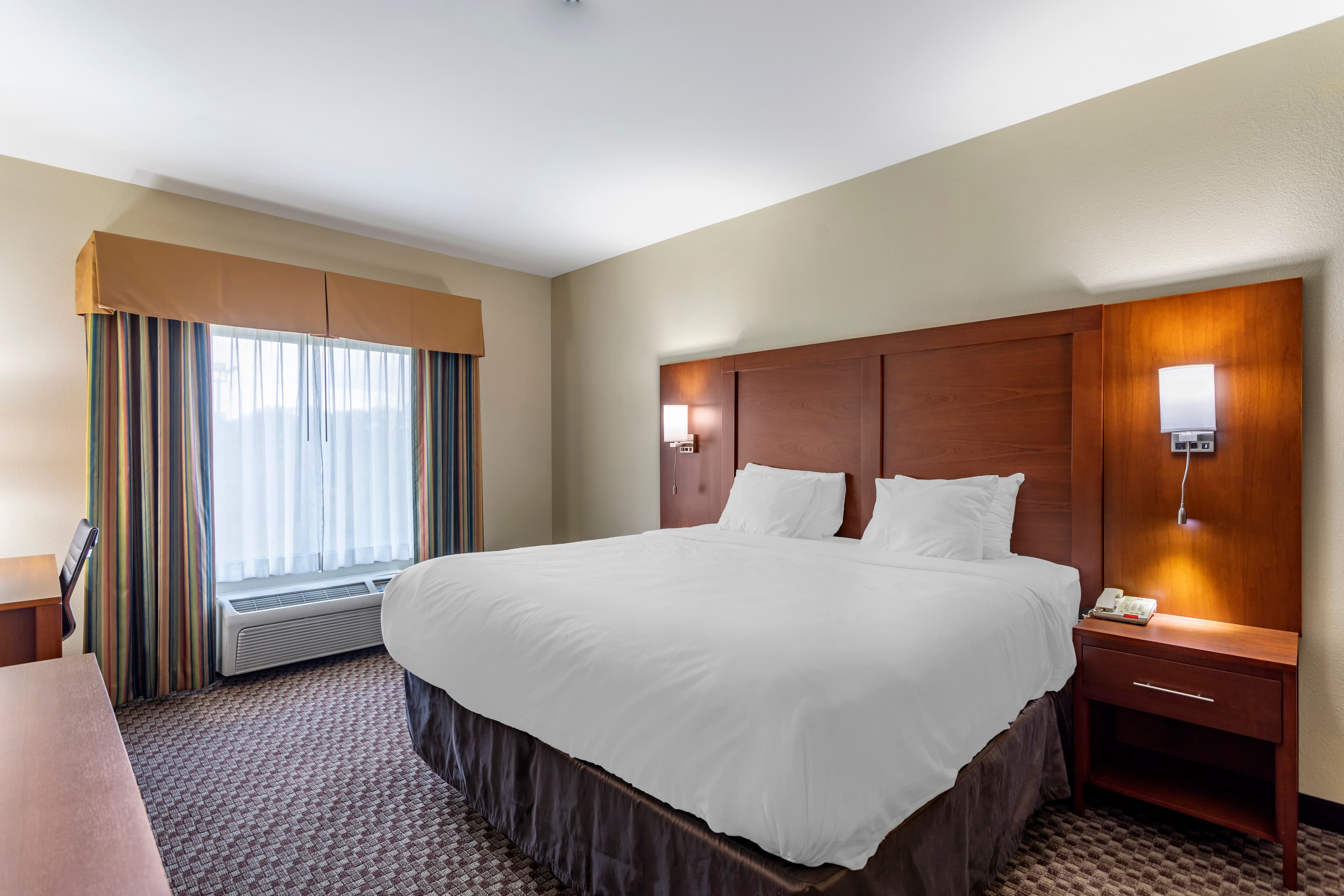 Comfort Inn & Suites Carbondale University Area — 14