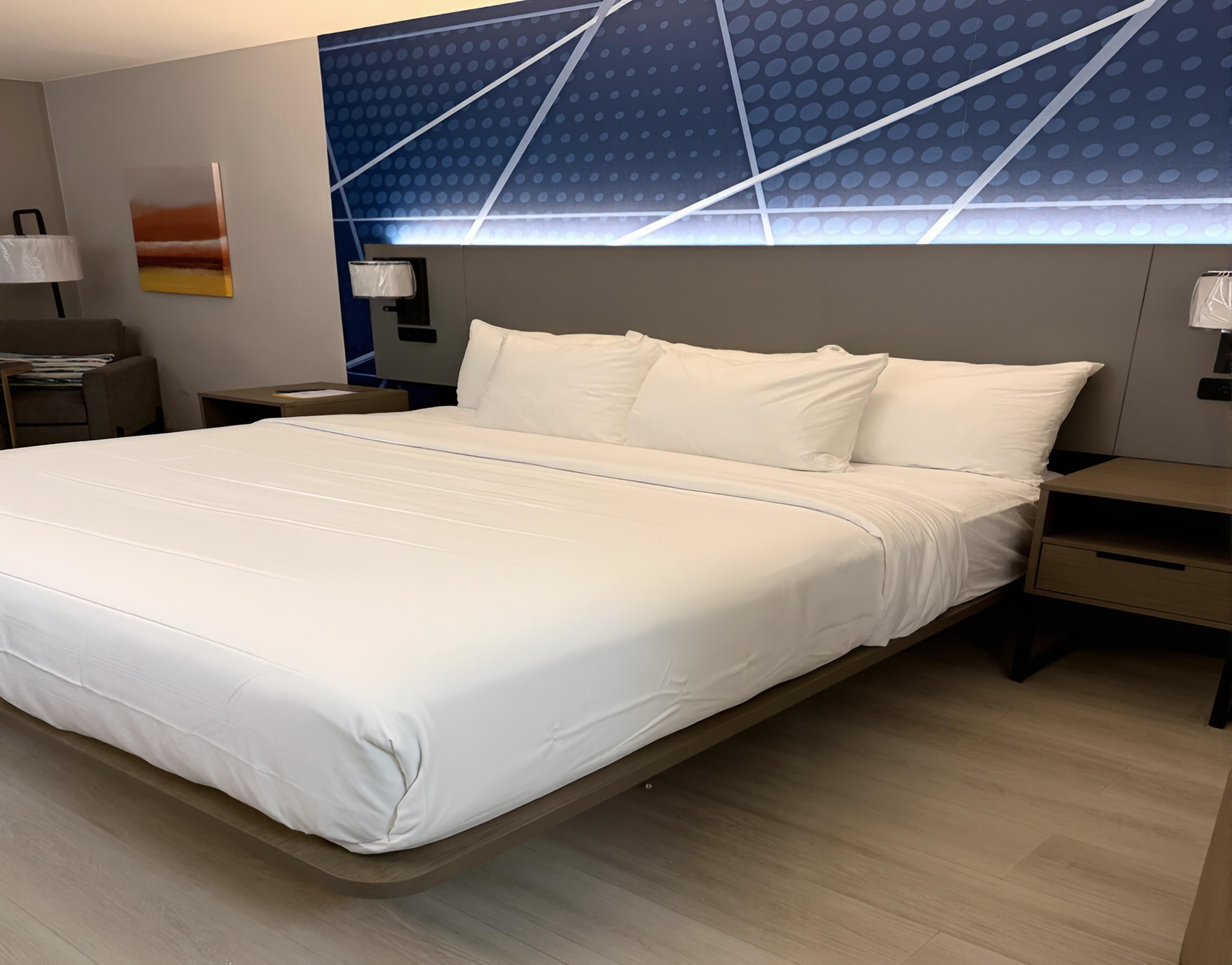 Halsted Inn & Suites Harvey - Chicago Southland — 2