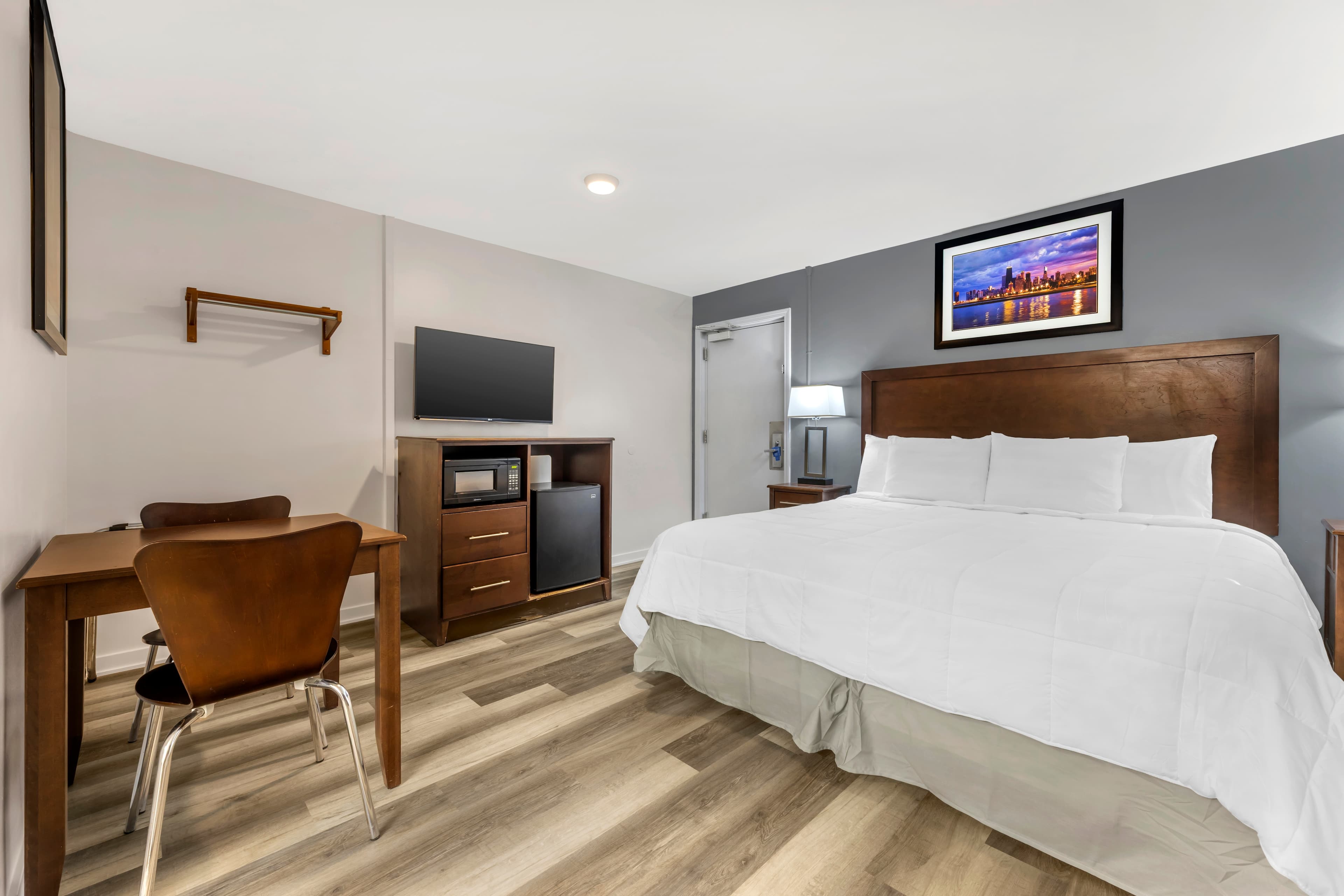 Rodeway Inn Lyons - La Grange - Image 2