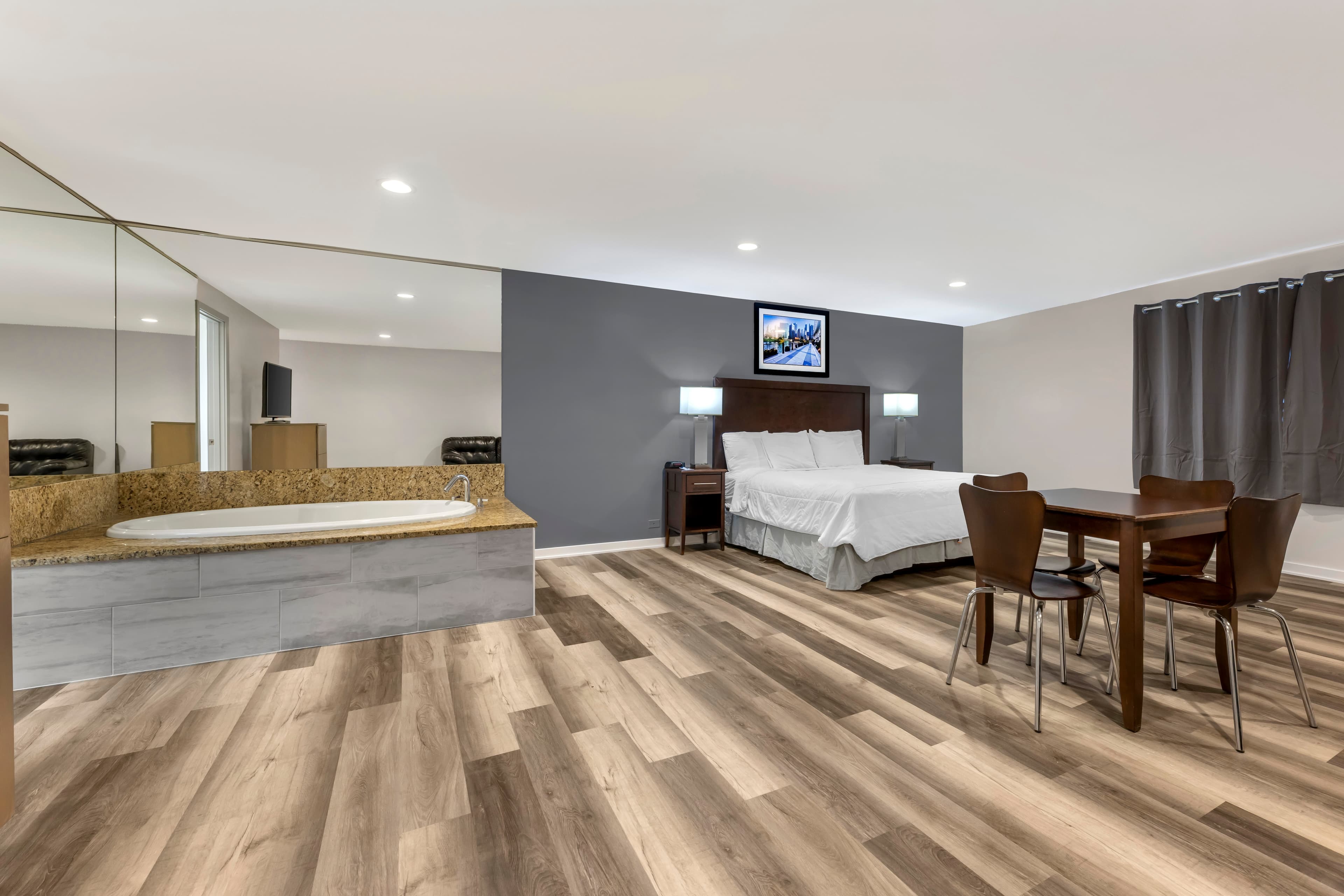 Rodeway Inn Lyons - La Grange — 18