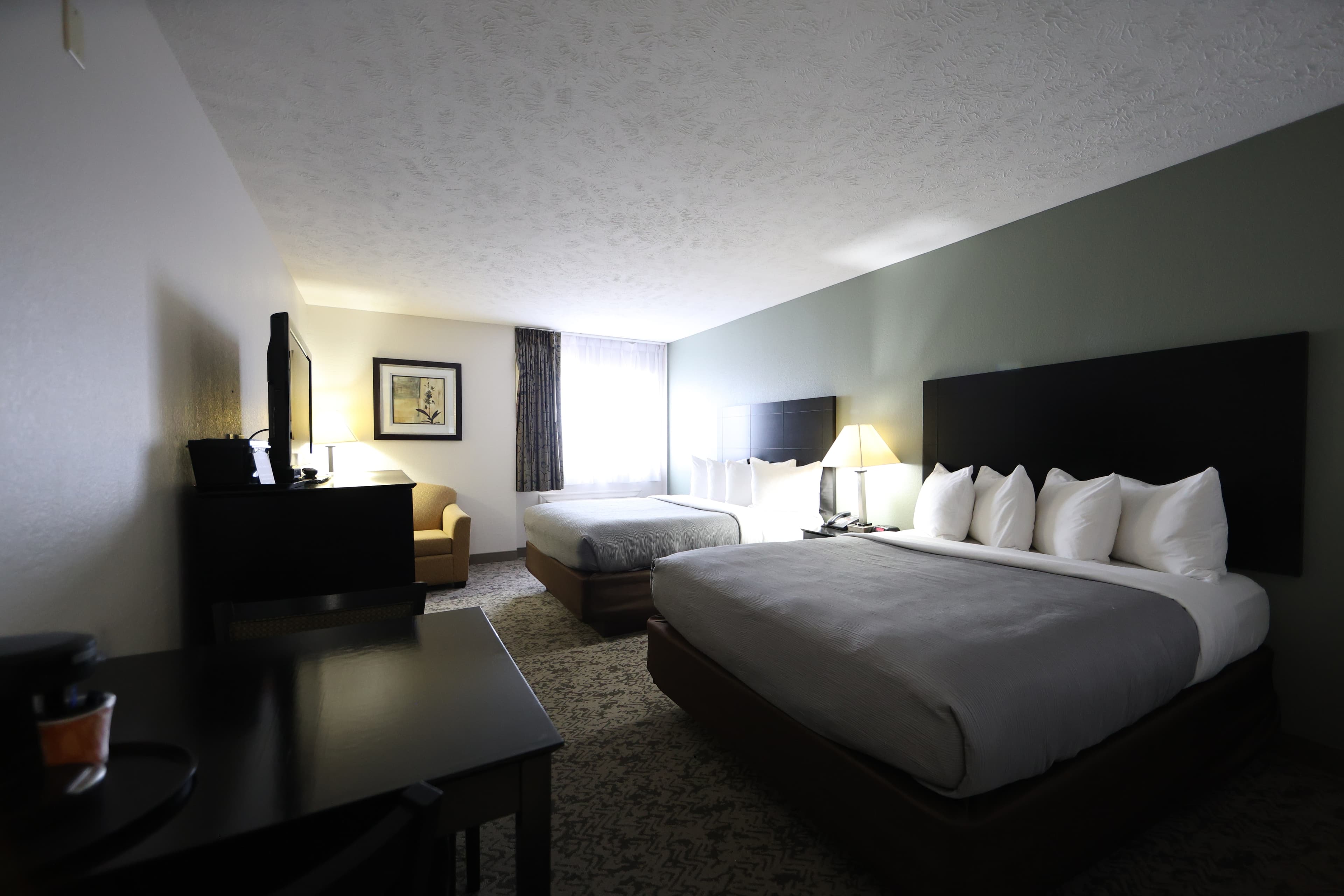 Quality Inn & Suites Mattoon South — 7
