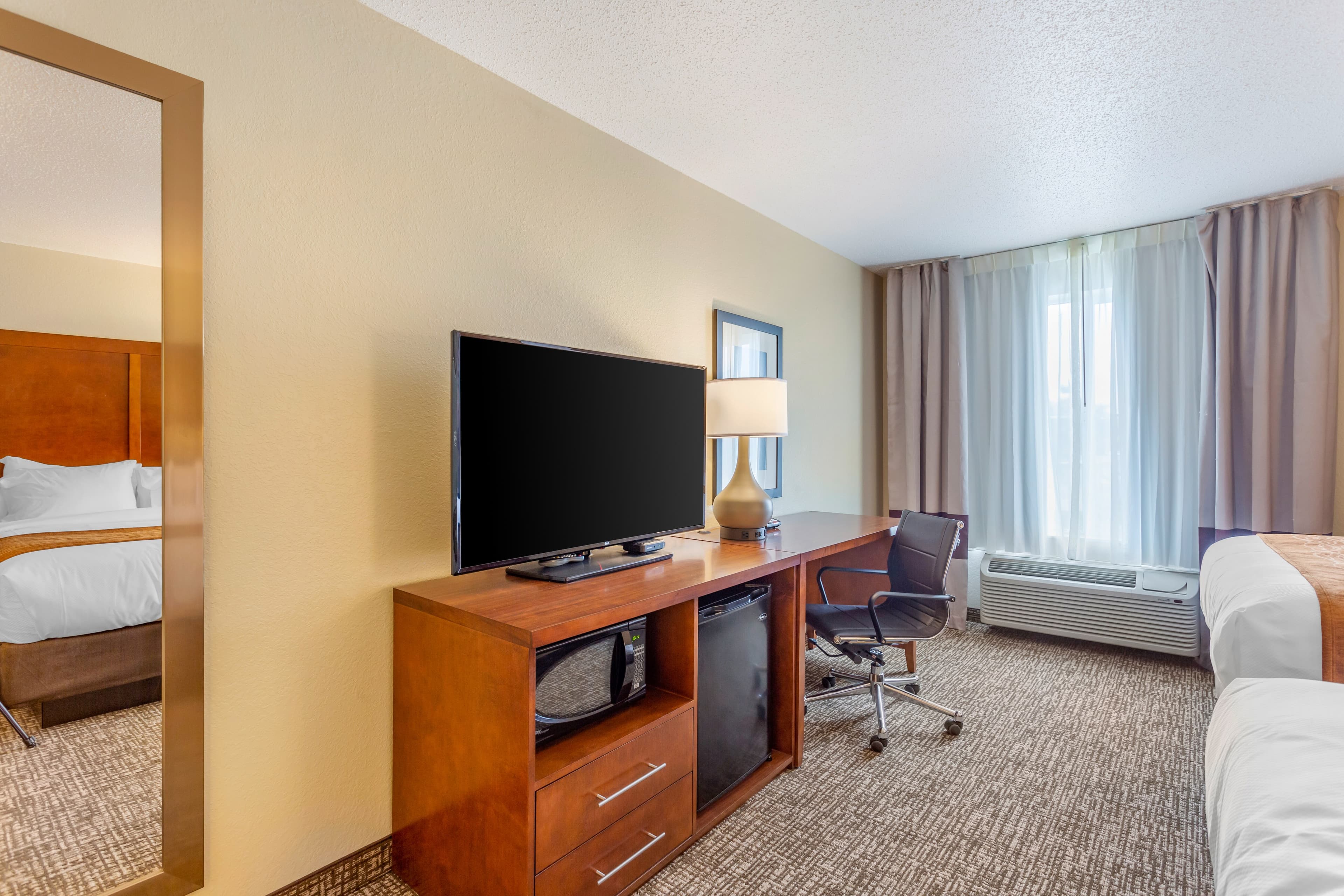 Comfort Inn DeKalb - University Area — 14