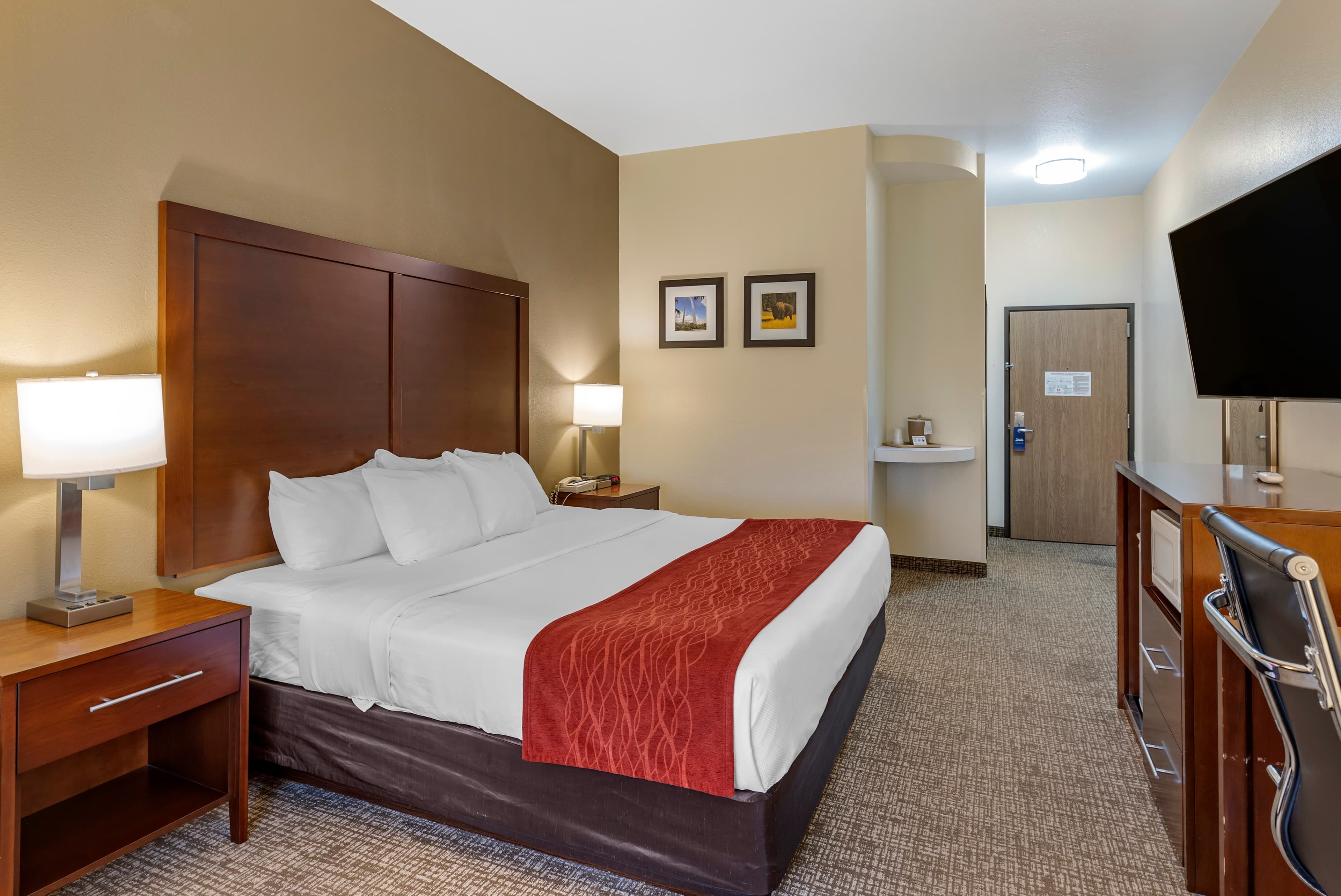 Comfort Inn & Suites Greenville I-70 — 7