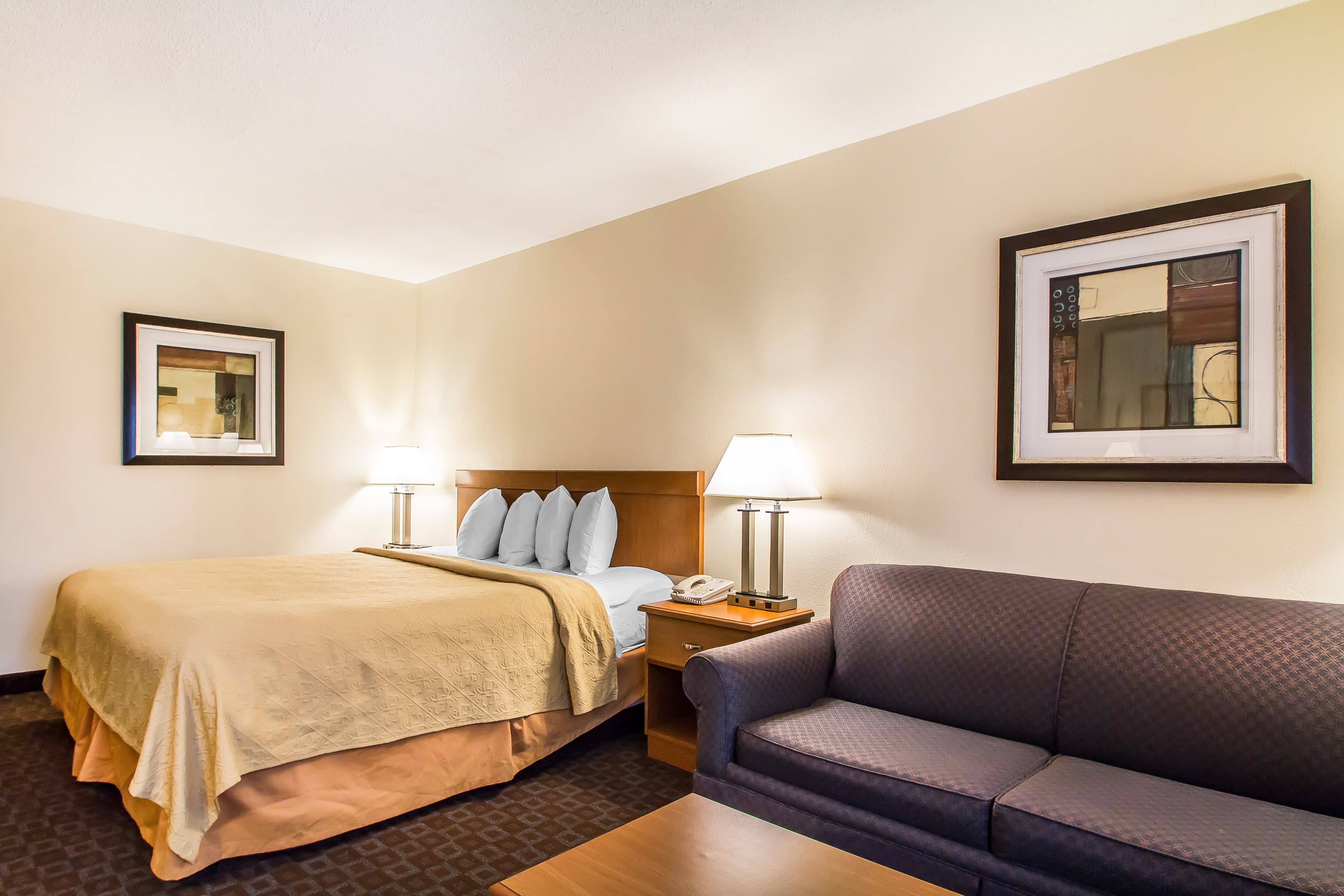 Quality Inn Morris I-80 — 17