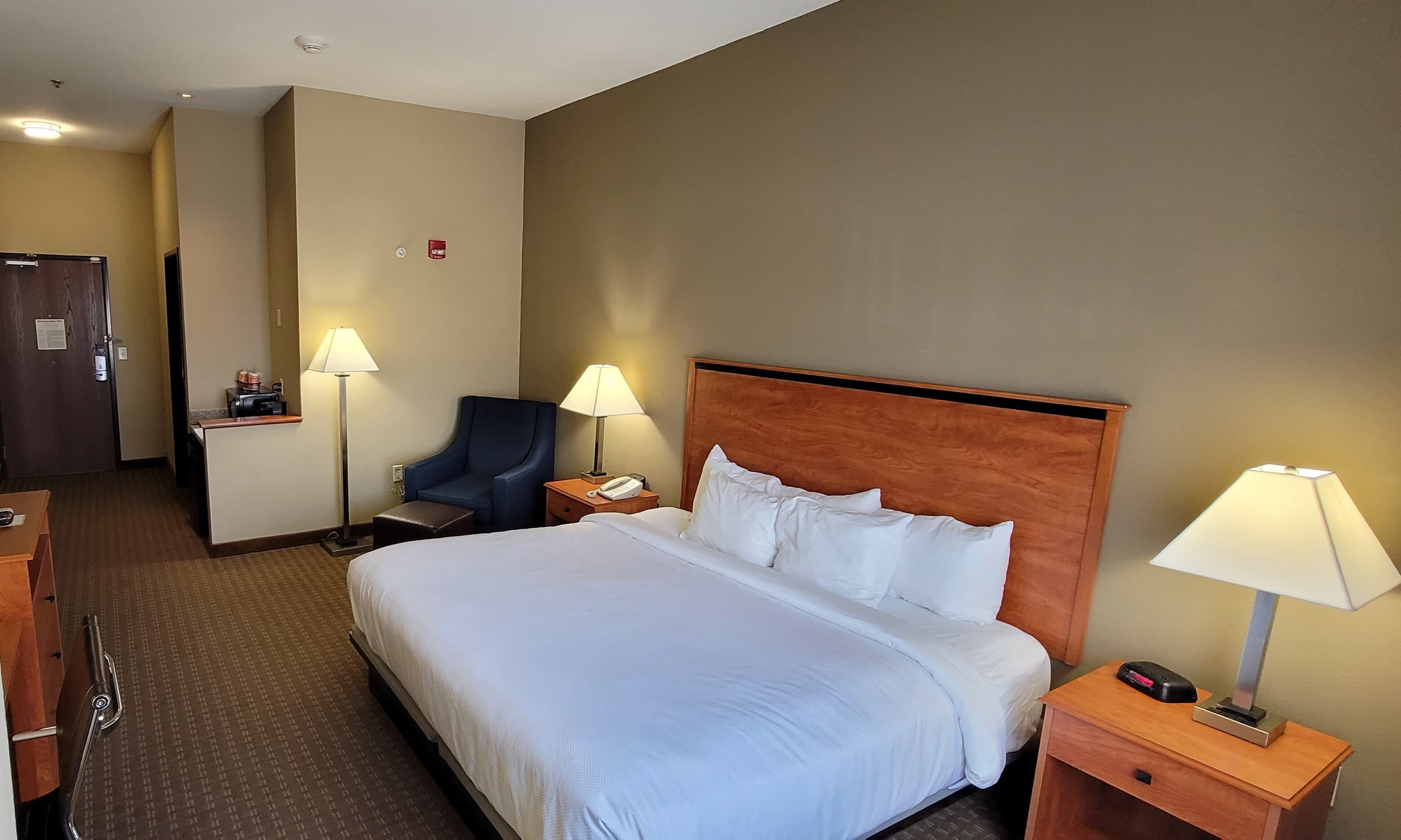 Comfort Inn & Suites Marion I-57 — 8