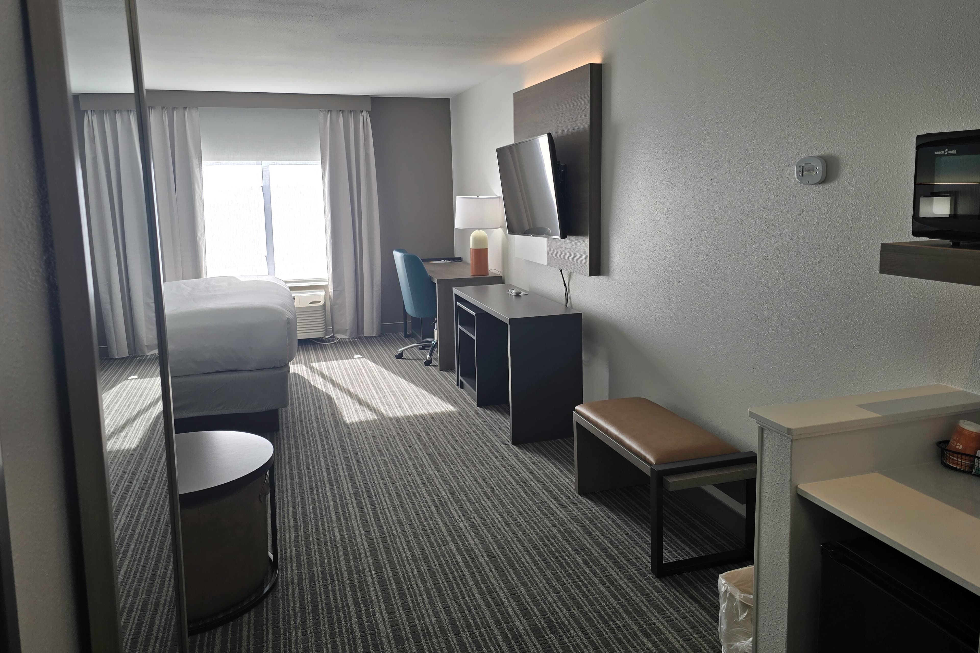 Comfort Inn & Suites Marion I-57 — 25