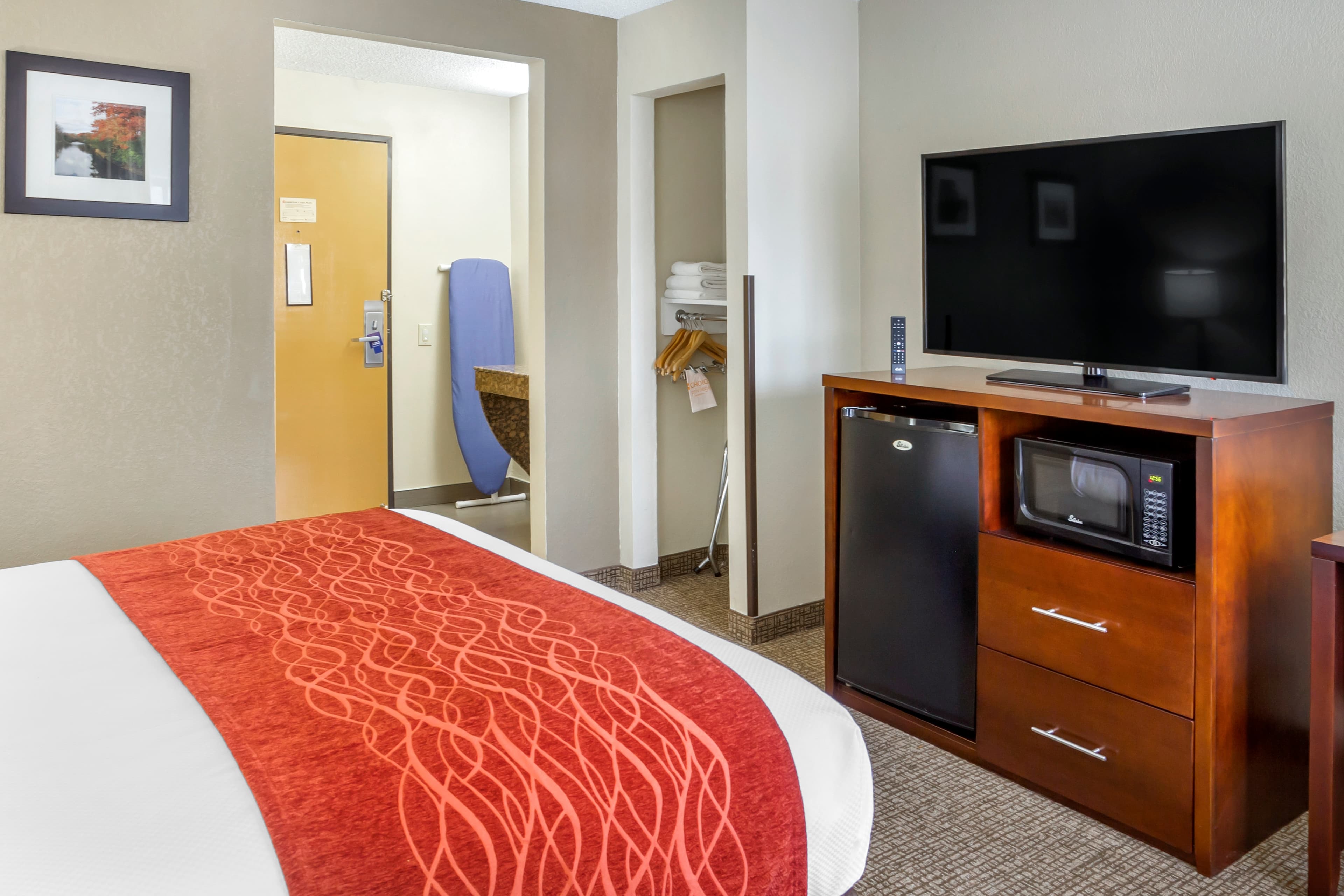 Comfort Inn Hoffman Estates - Schaumburg — 3