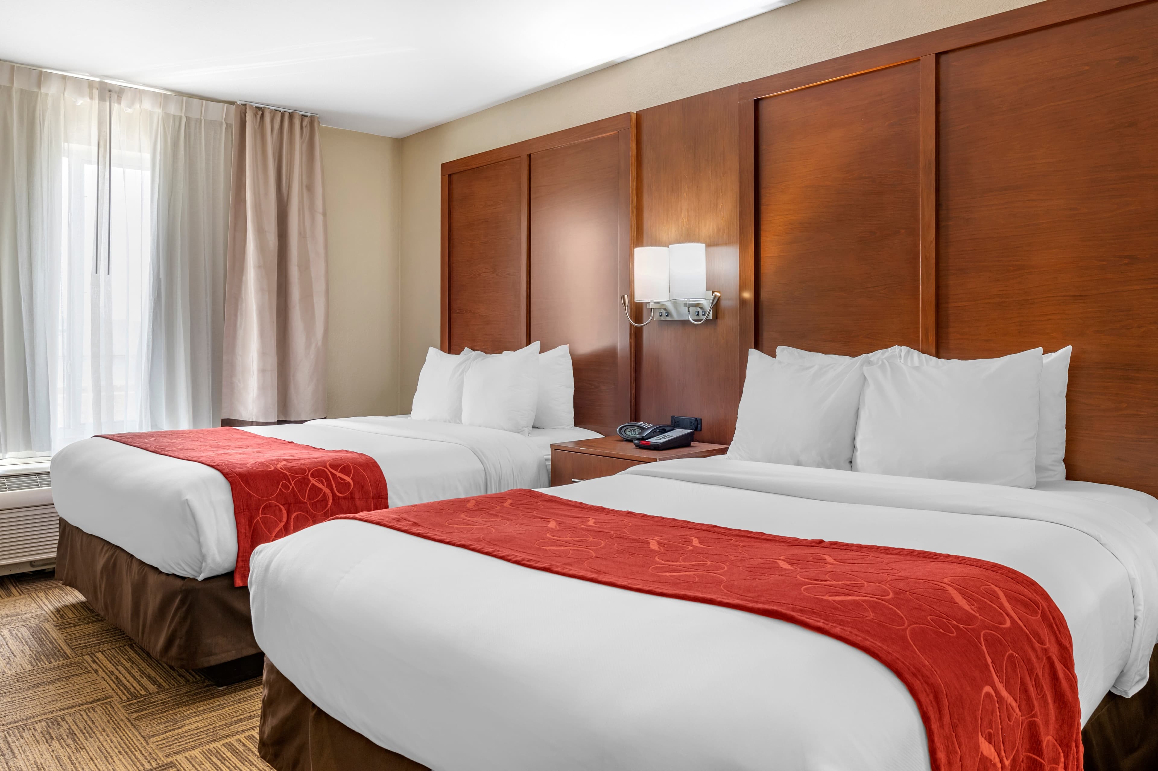 Comfort Suites Urbana Champaign, University Area — 13