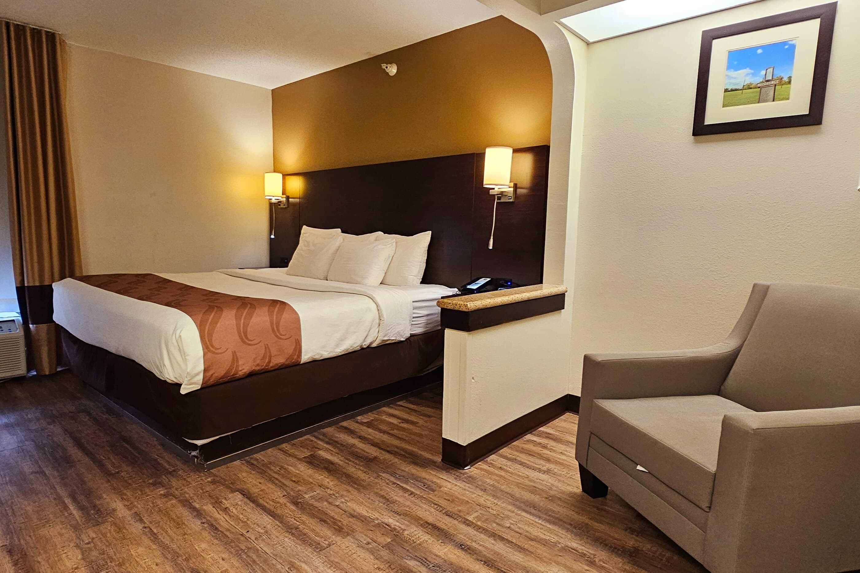 Quality Inn & Suites near St. Louis and I-255 - Image 5