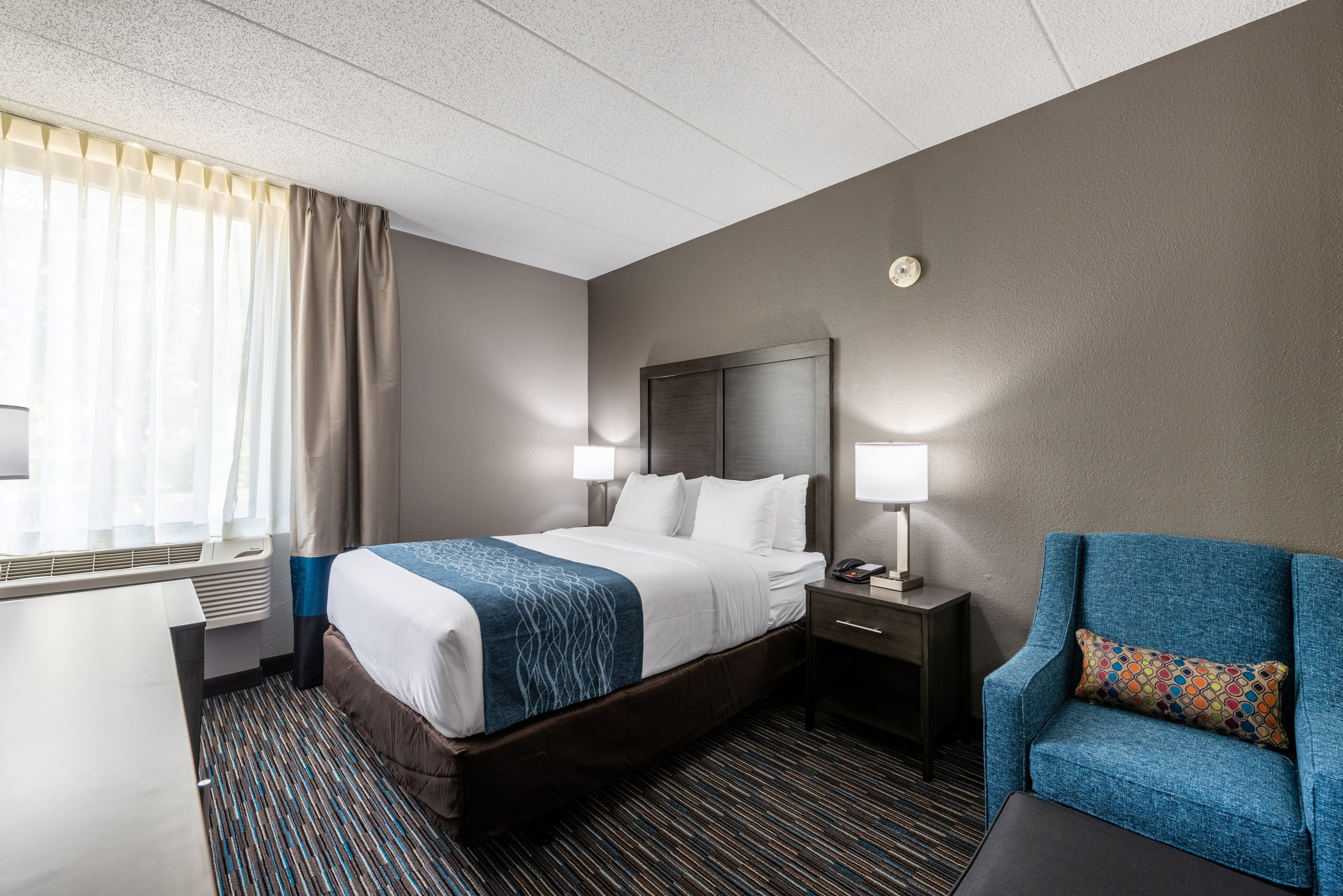 Comfort Inn Chicago Schaumburg - O'Hare Airport - Image 2