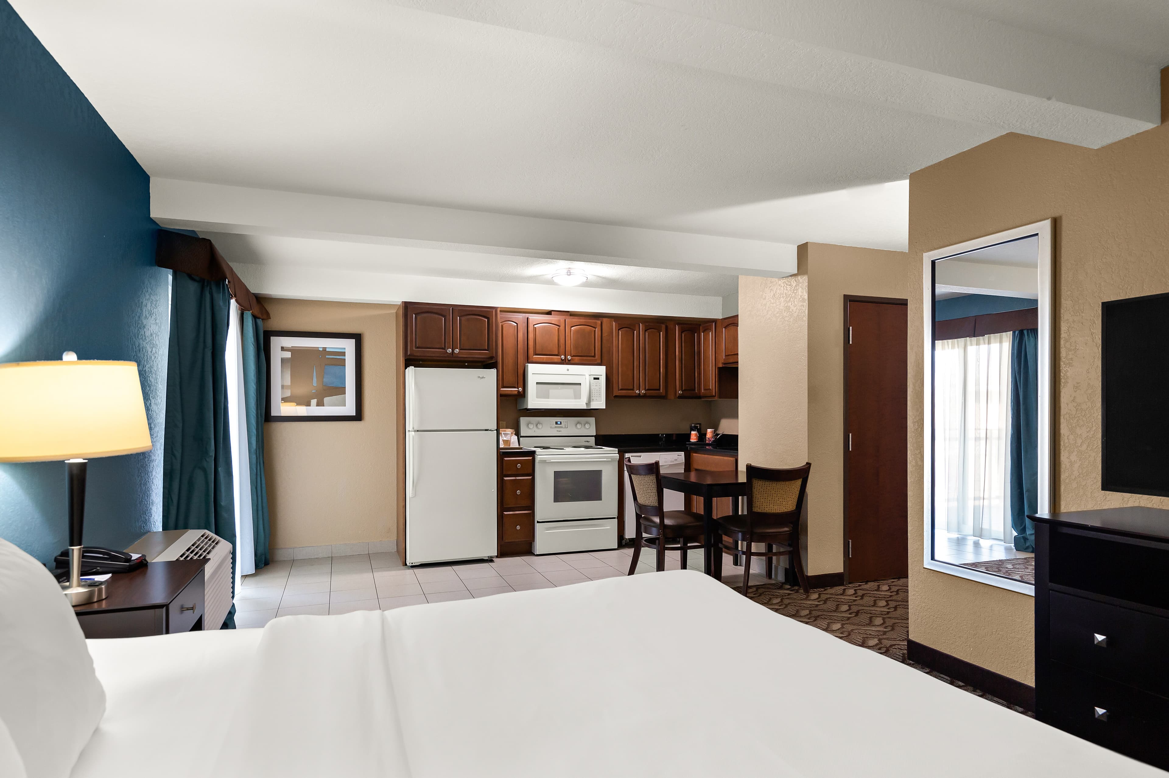 Comfort Inn & Suites Springfield I-55 — 14