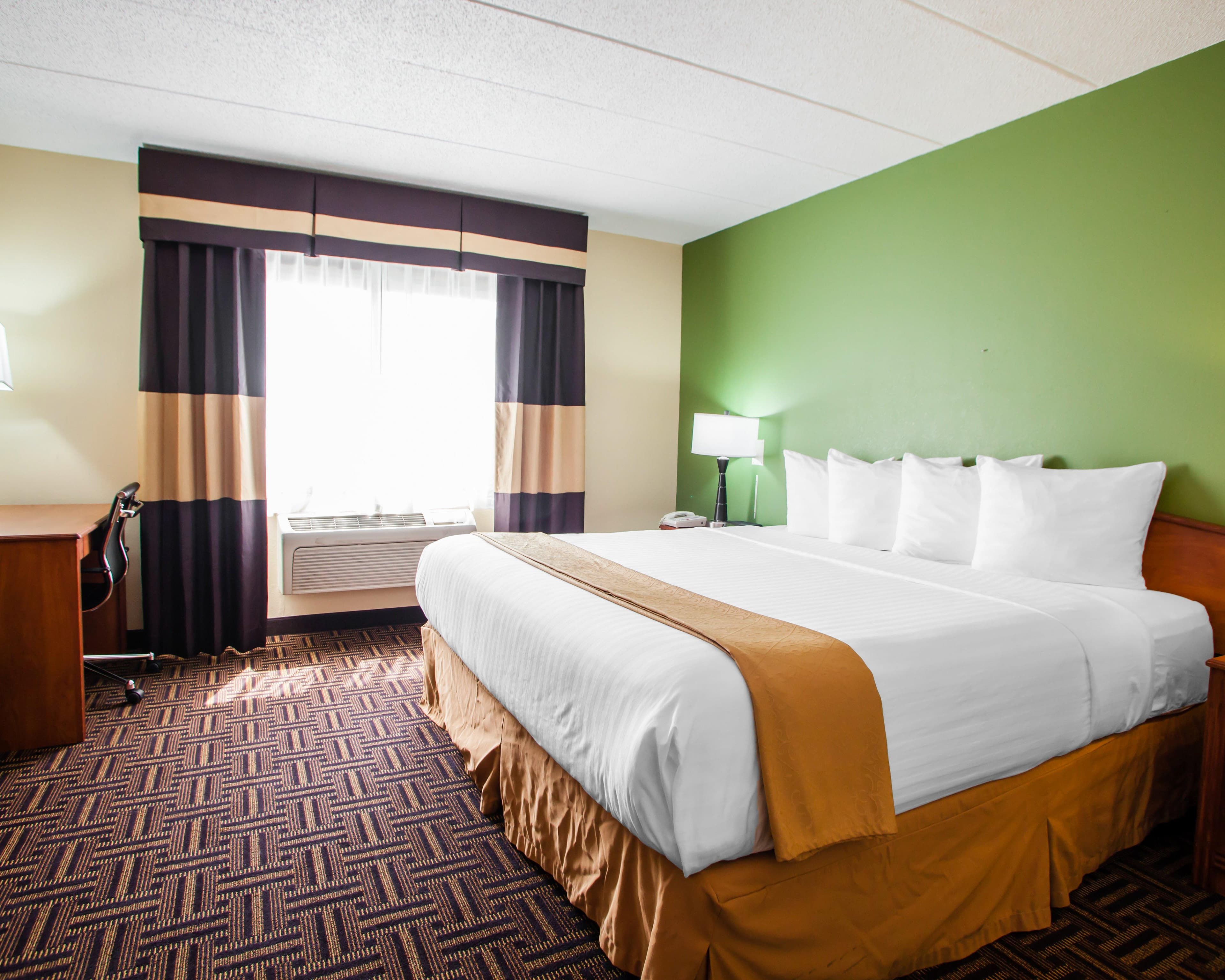 Quality Inn Bolingbrook I-55 - Image 4