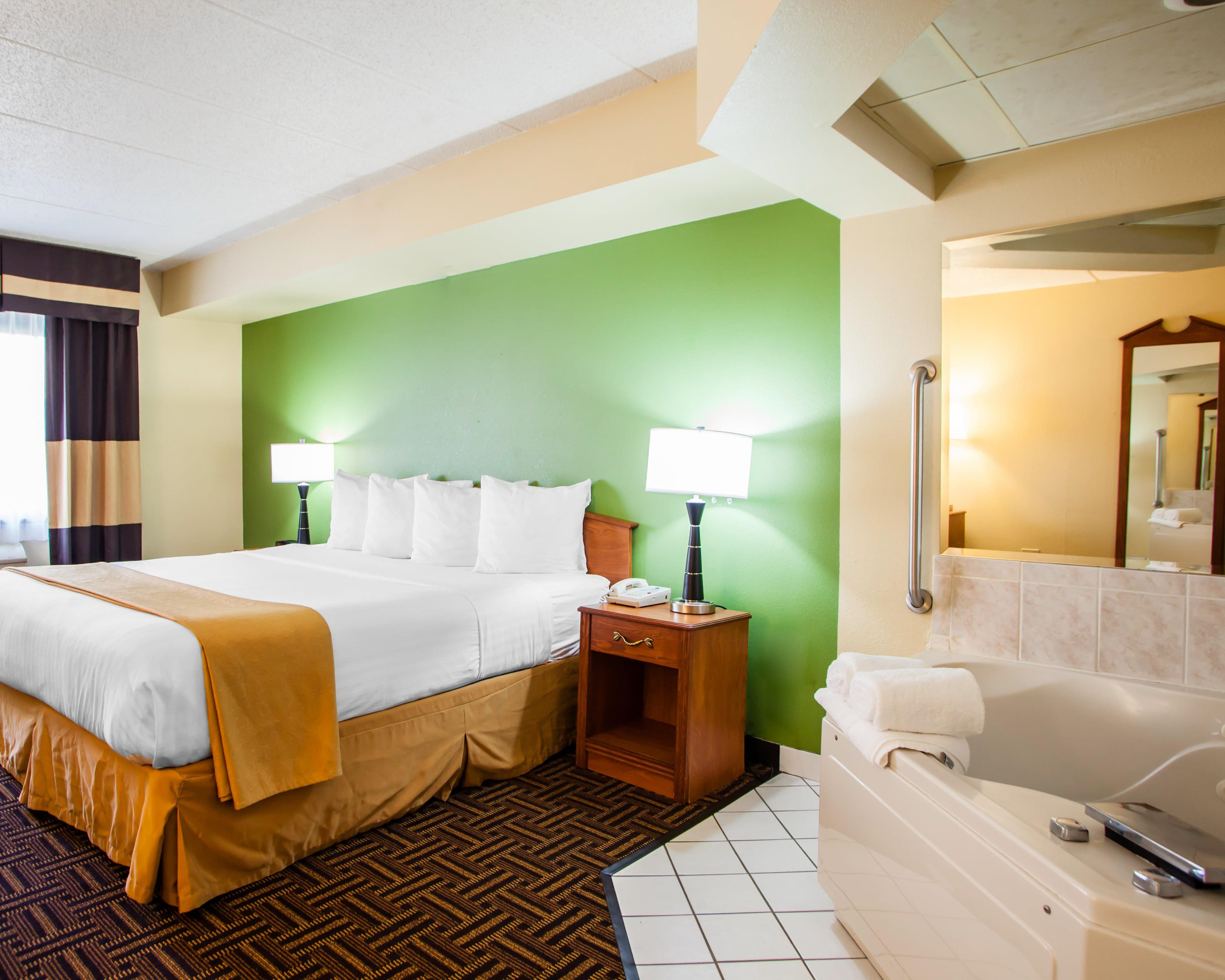 Quality Inn Bolingbrook I-55 — 6