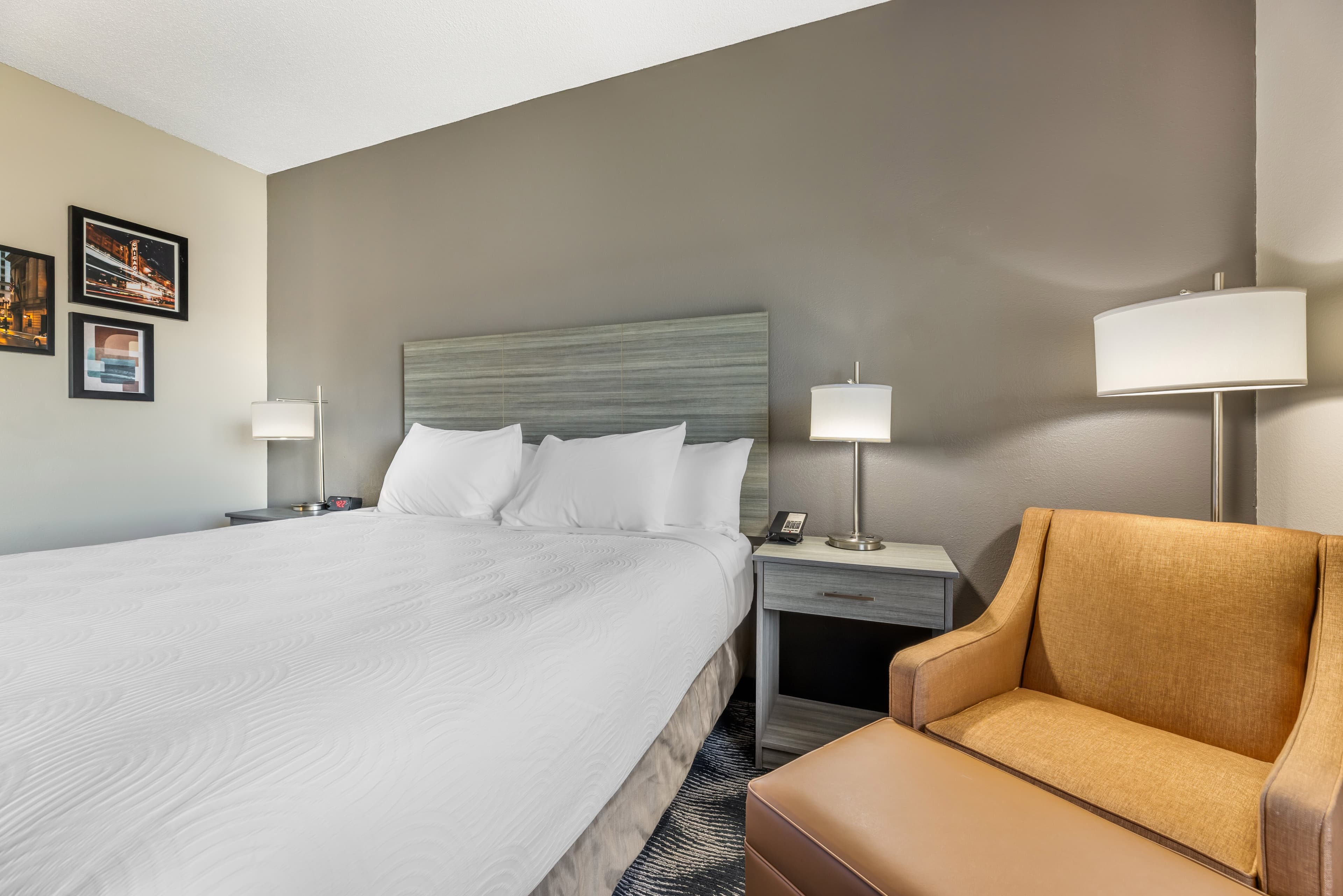 Country Inn & Suites by Radisson, Bolingbrook - Romeoville, I-55 — 11