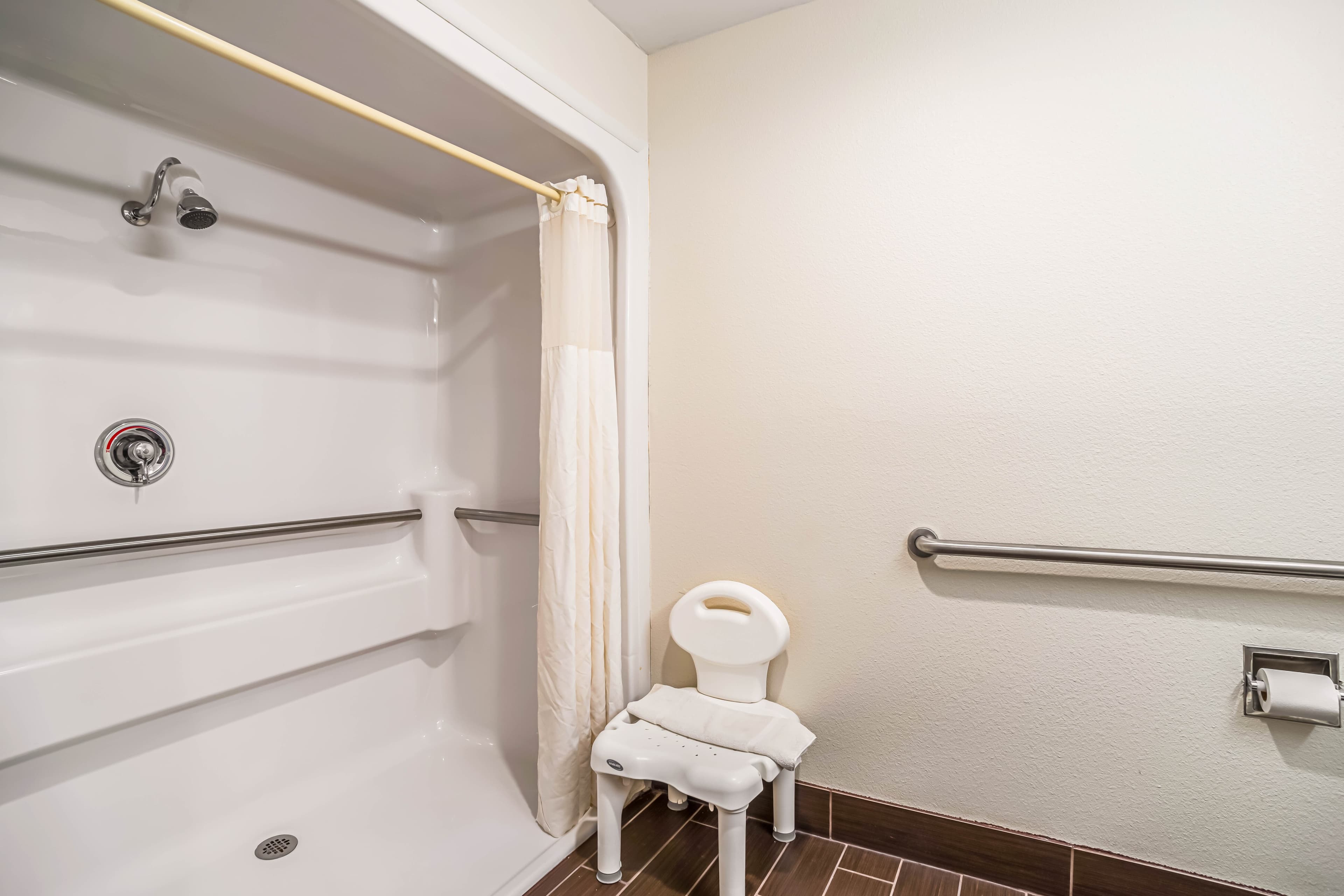 Quality Inn Carbondale University area - Image 5