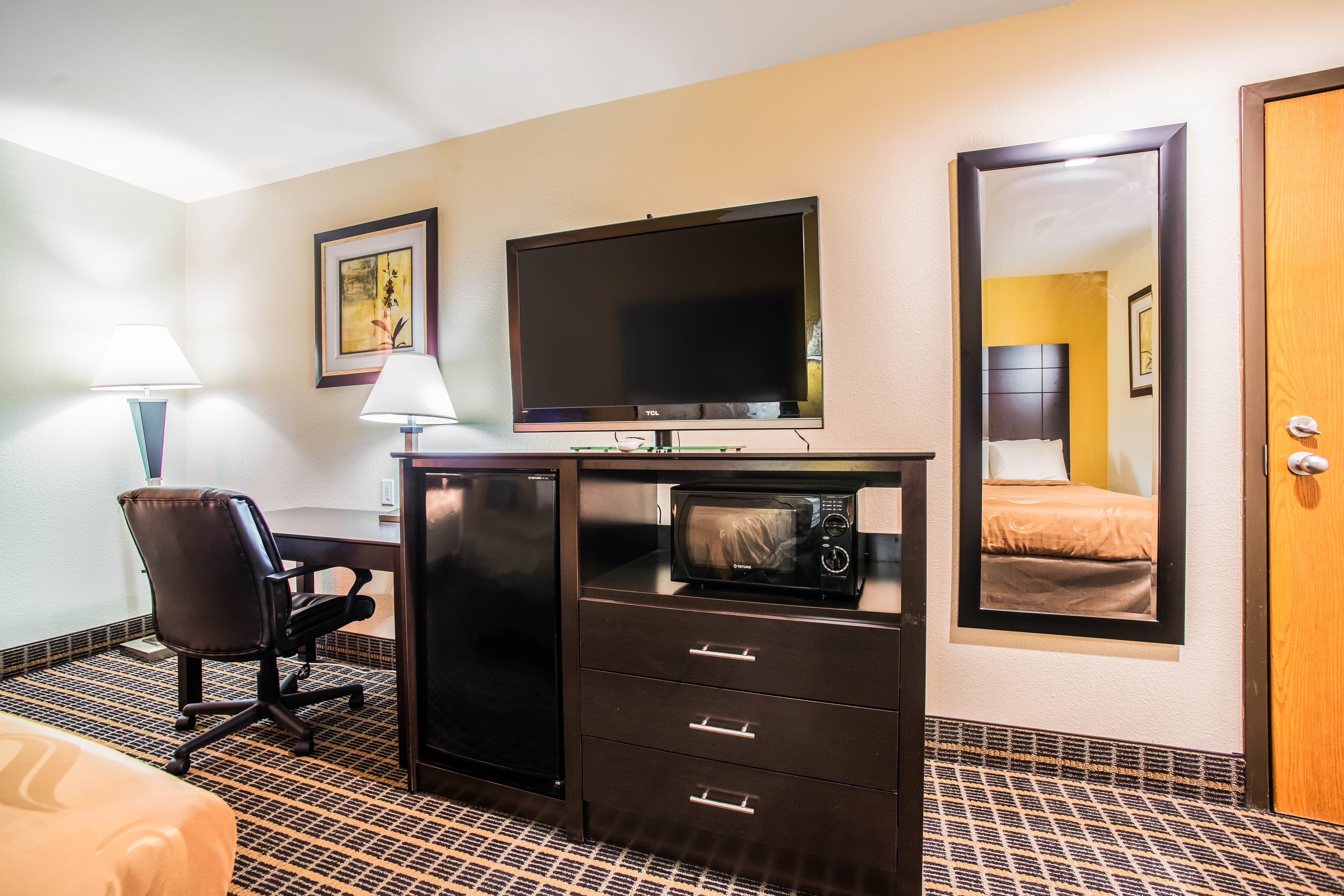 Quality Inn Carbondale University area - Image 3