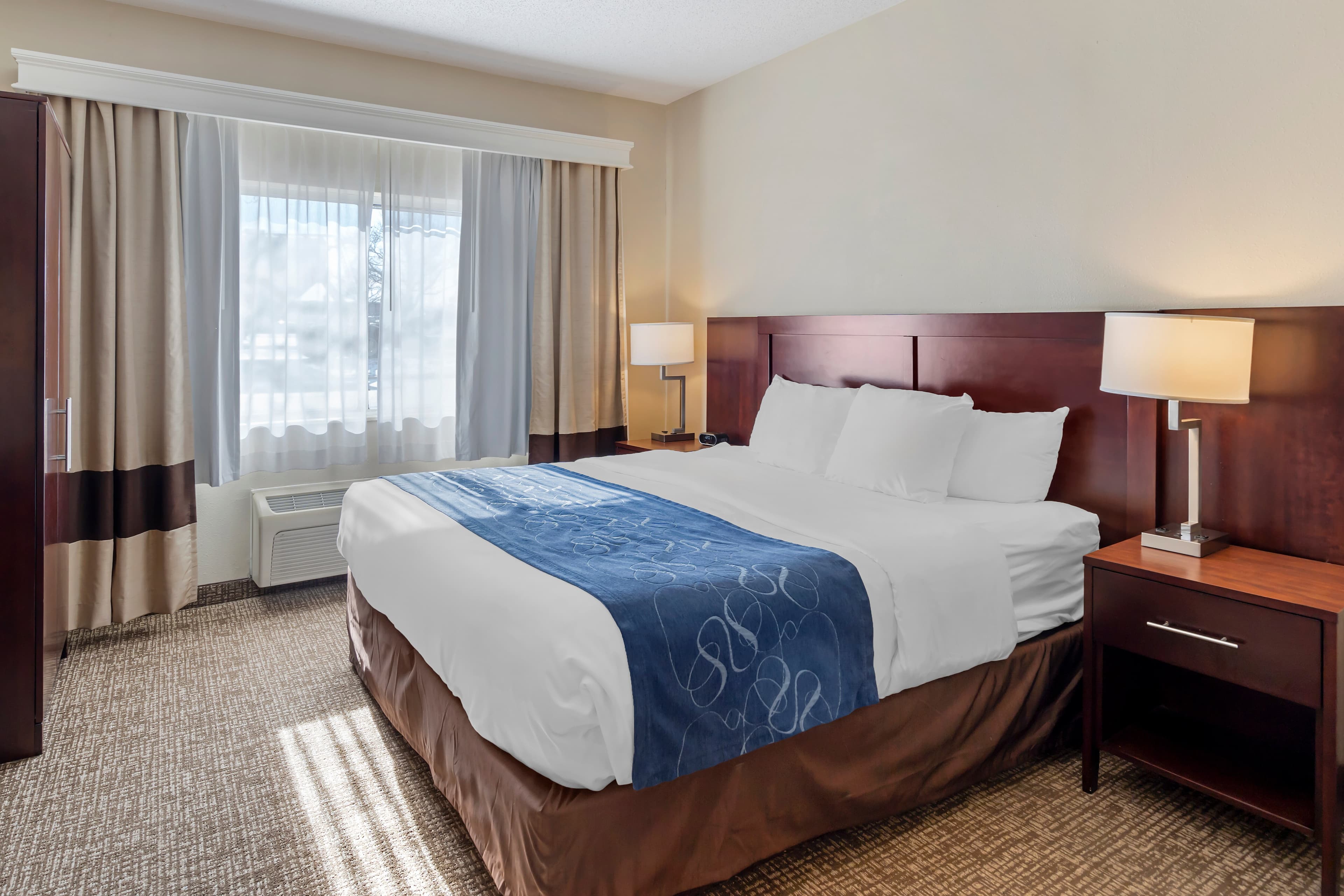 Comfort Suites Normal University area — 10