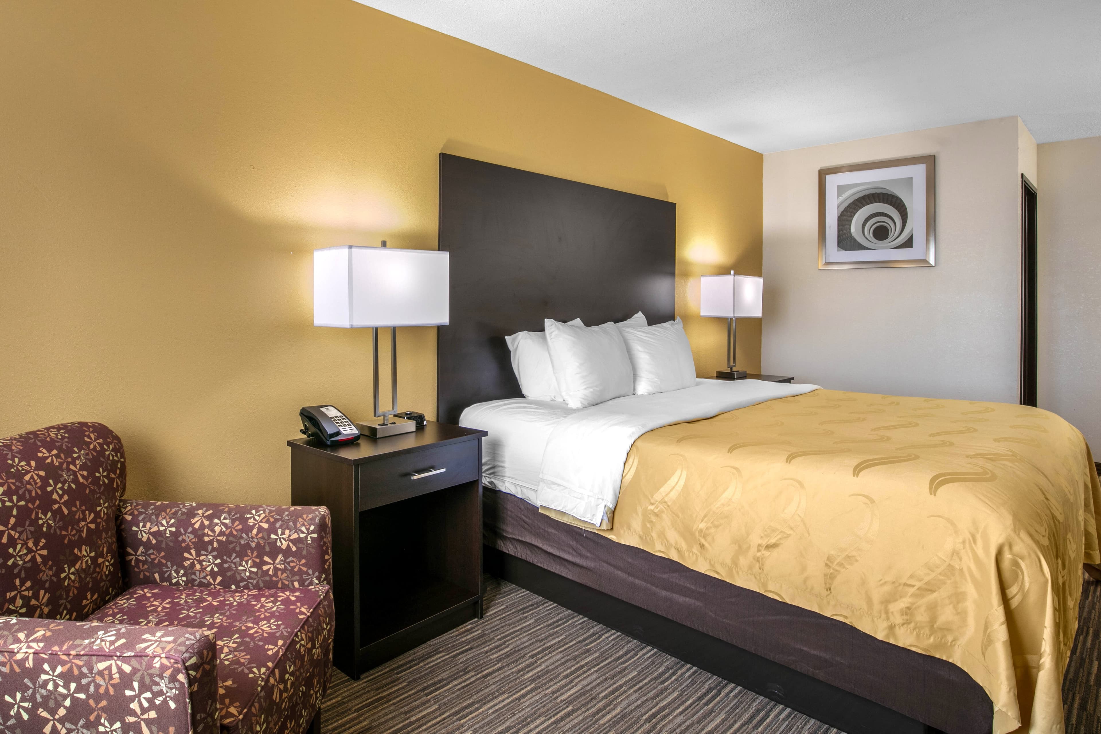 Quality Inn & Suites Metropolis I-24 — 18