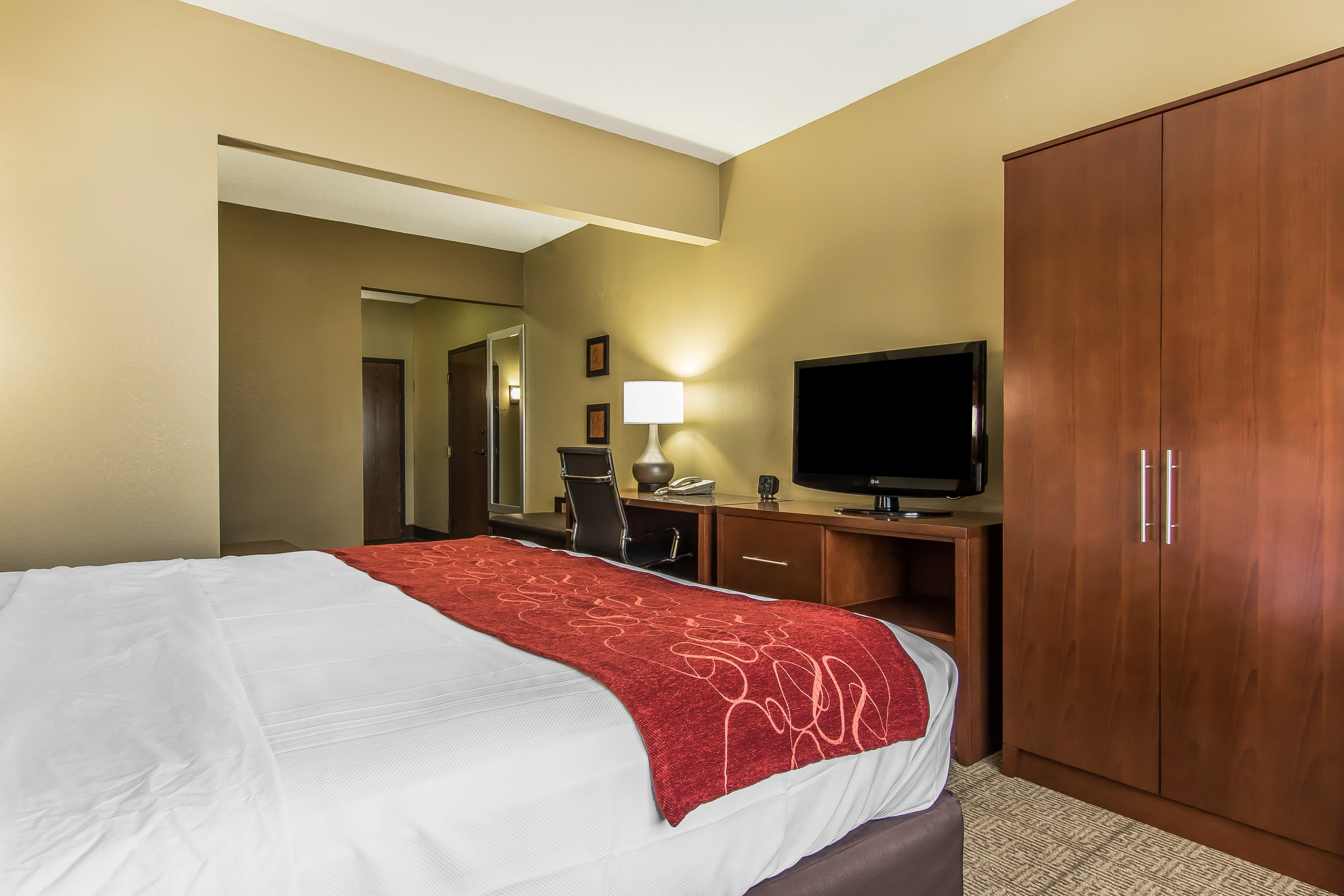 Comfort Suites Effingham Central — 4