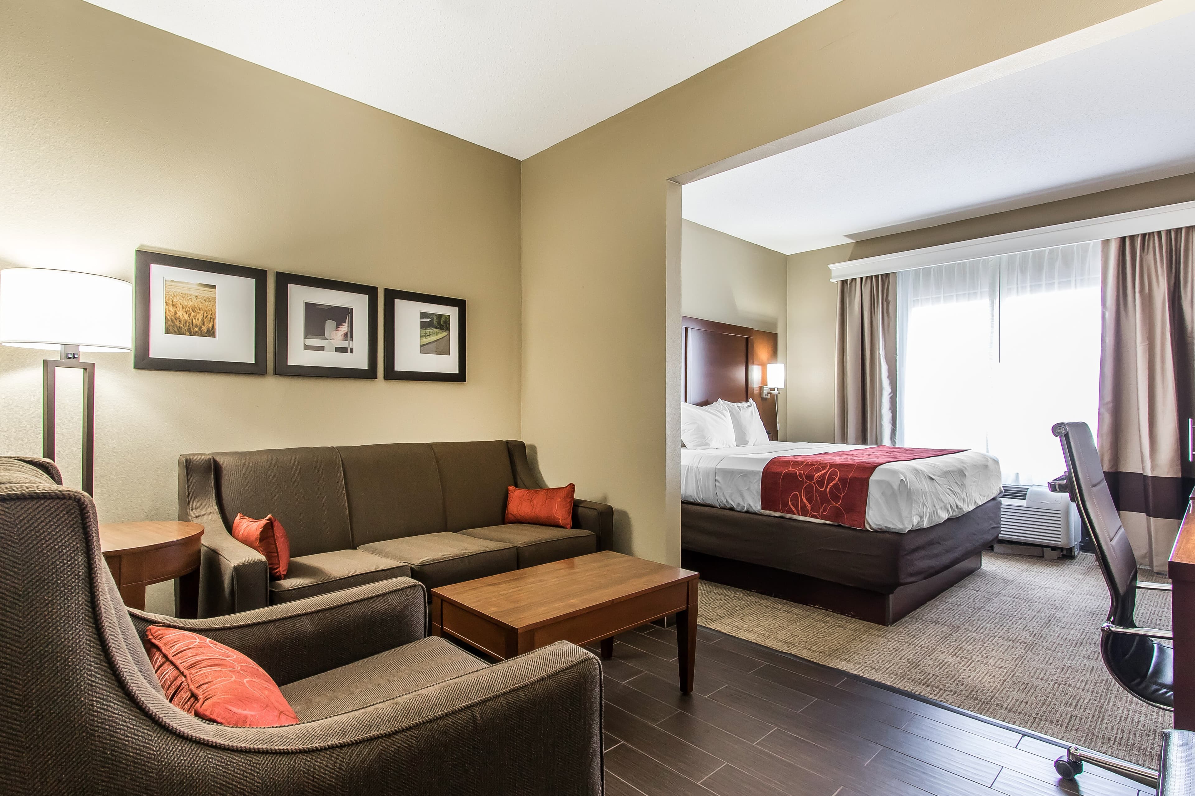 Comfort Suites Effingham Central — 10