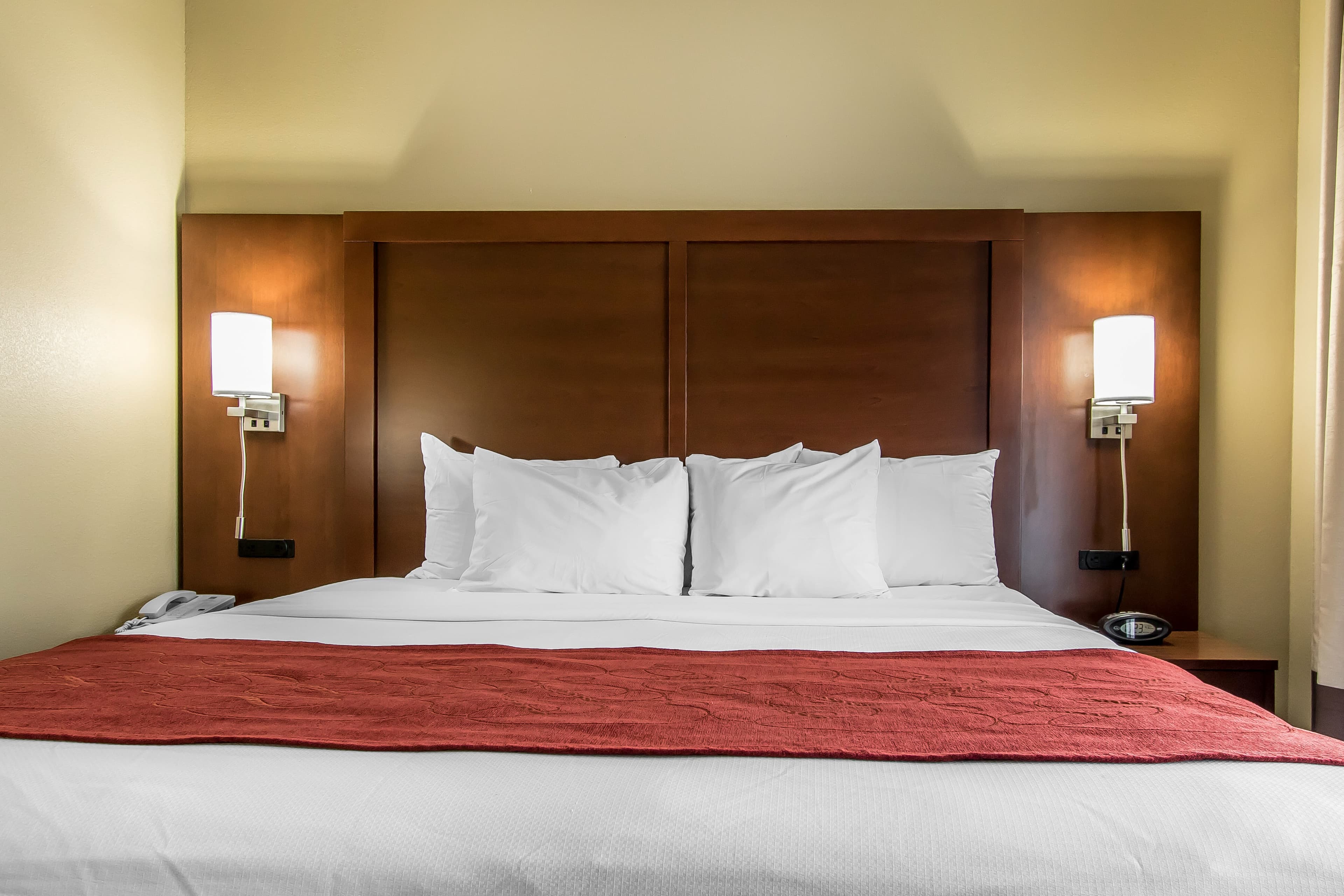 Comfort Suites Effingham Central — 11