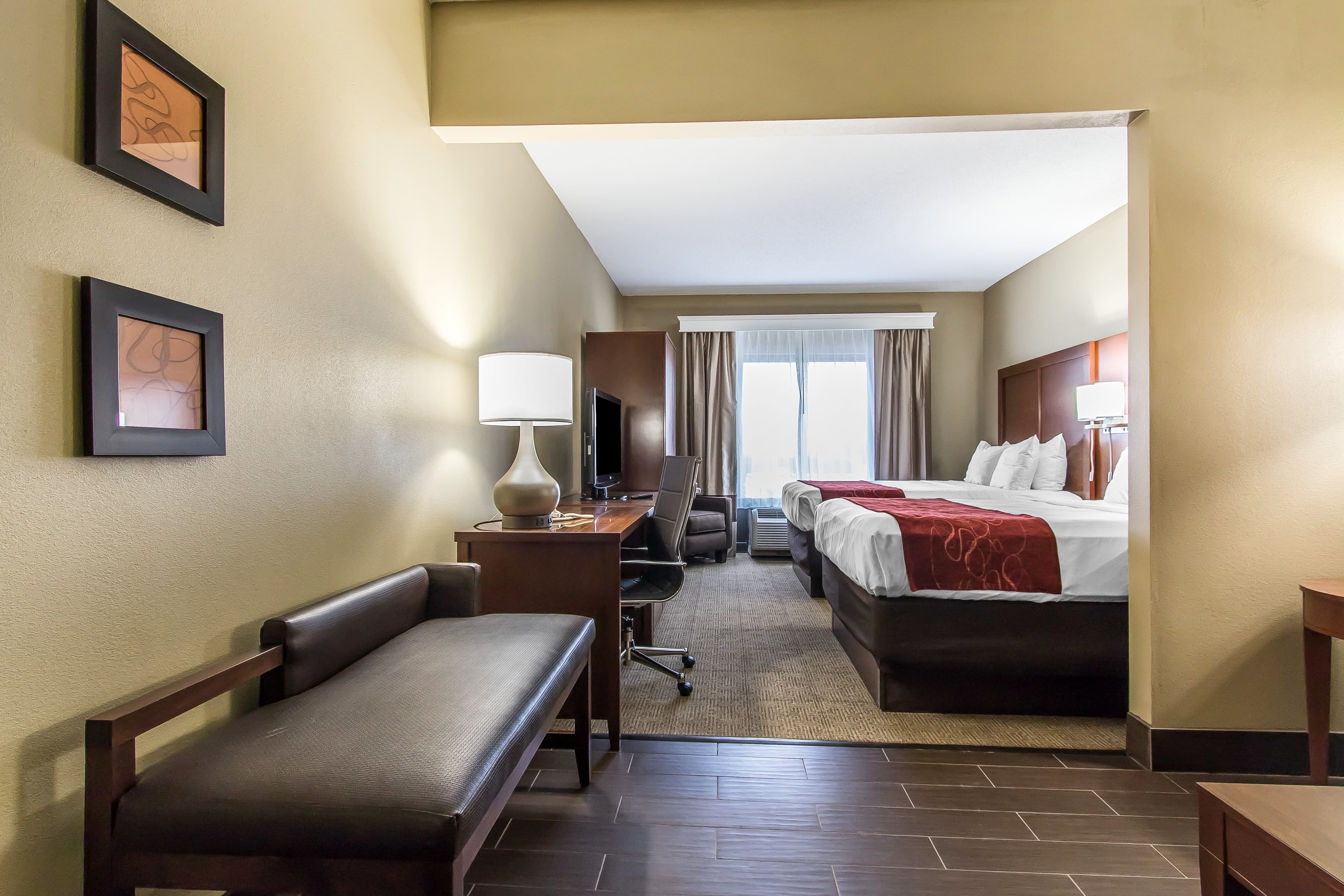 Comfort Suites Effingham Central — 15
