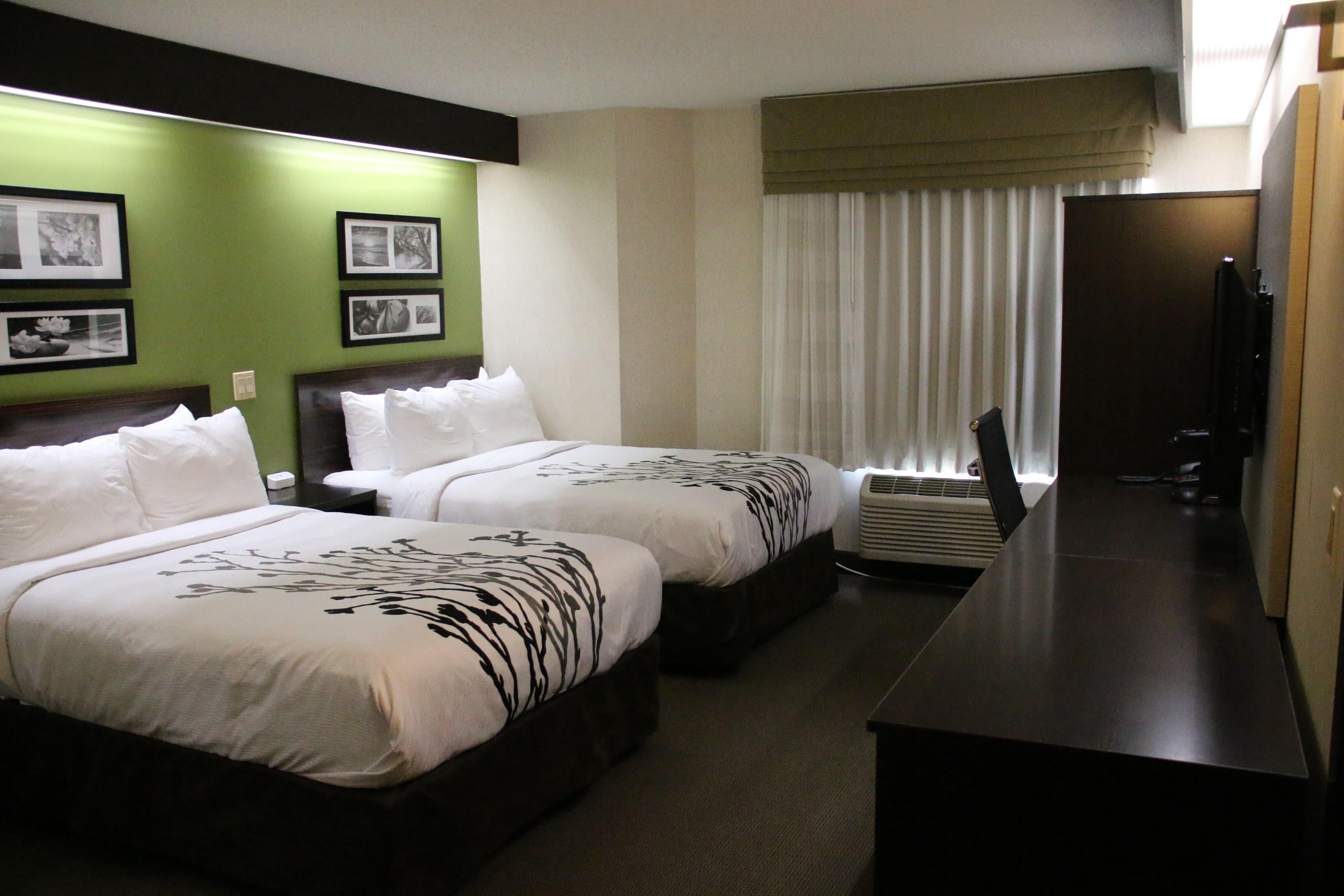 Sleep Inn near Great Lakes Naval Base — 8