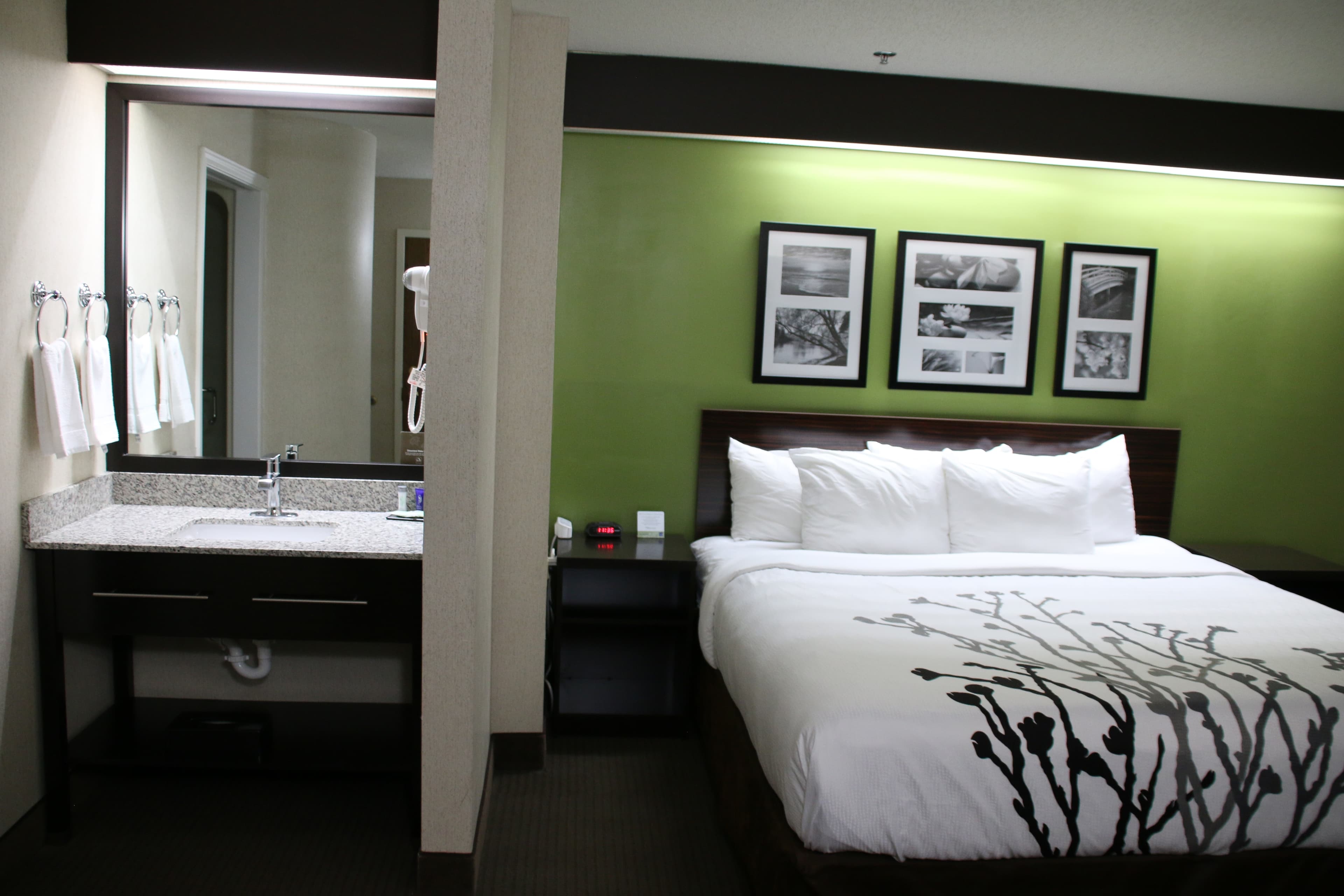 Sleep Inn near Great Lakes Naval Base — 19