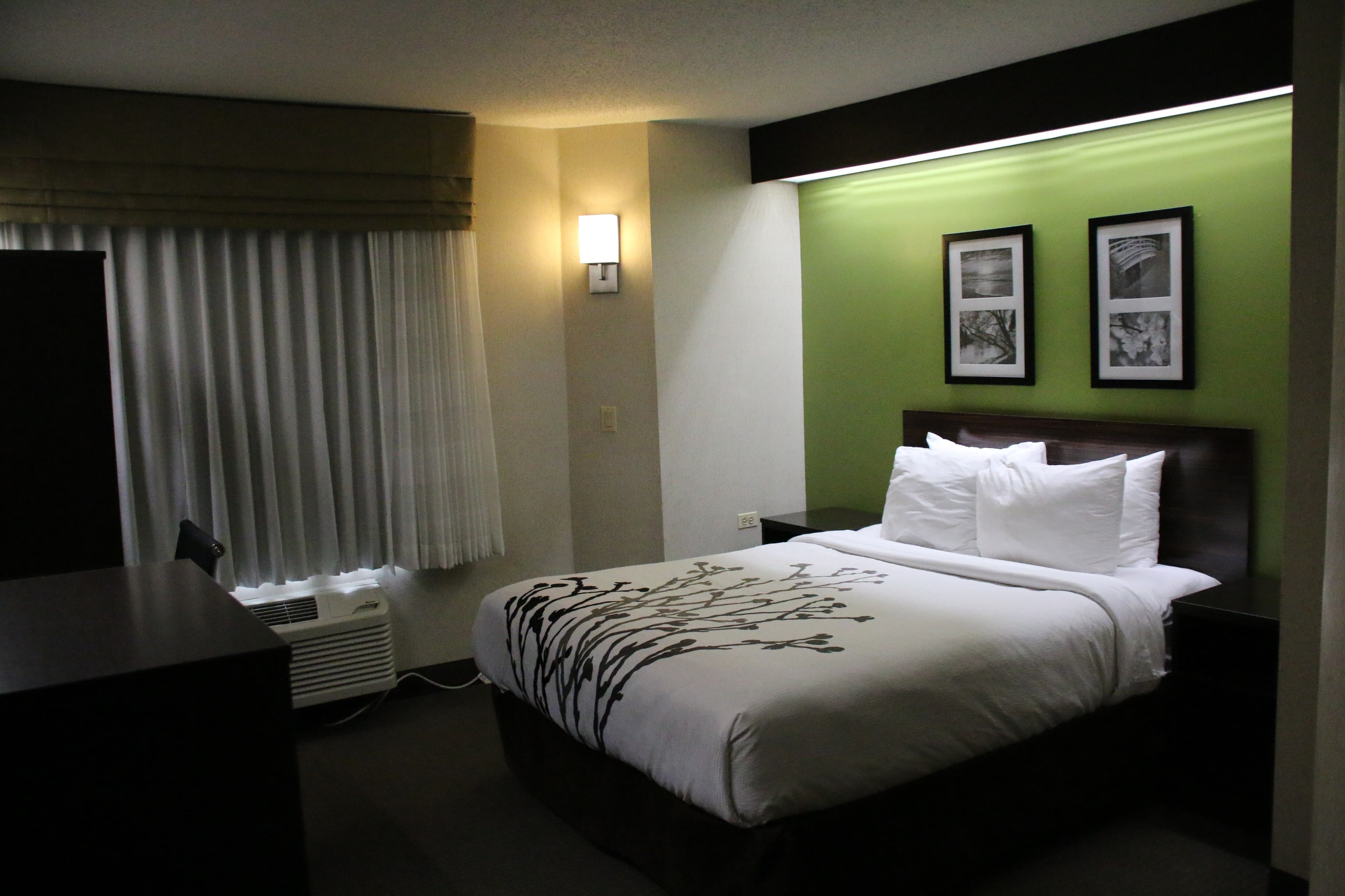 Sleep Inn near Great Lakes Naval Base — 27