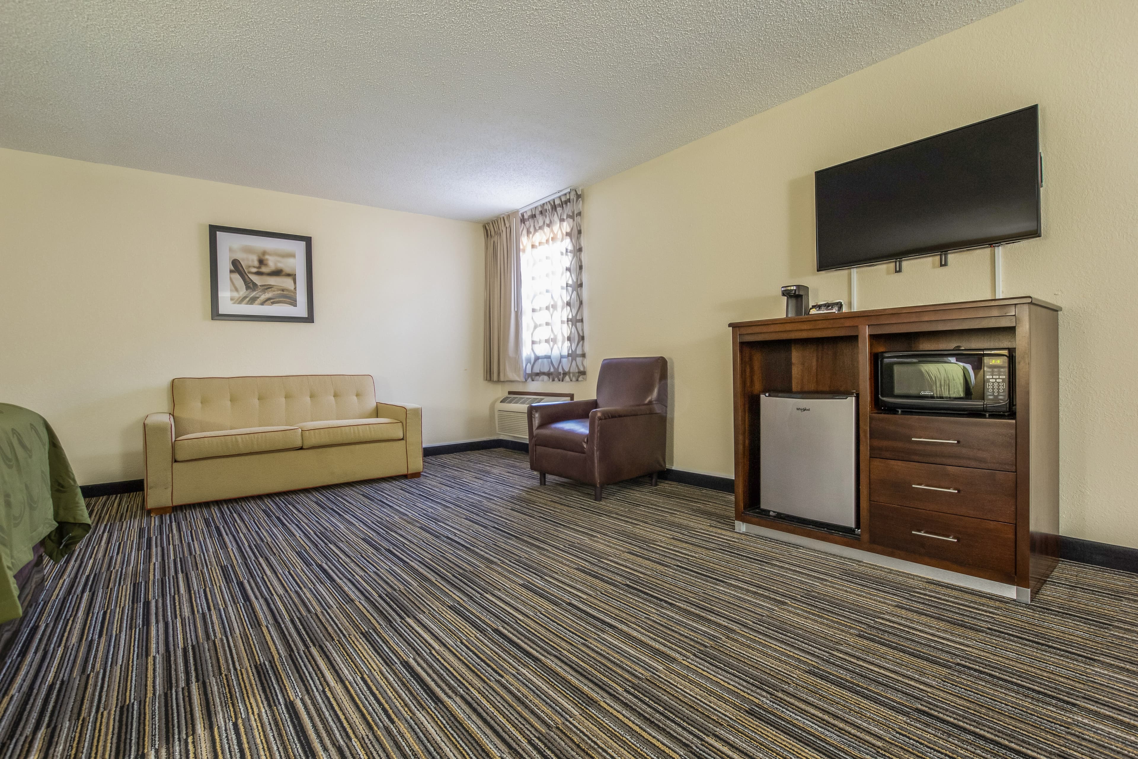 Quality Inn Grayville — 25