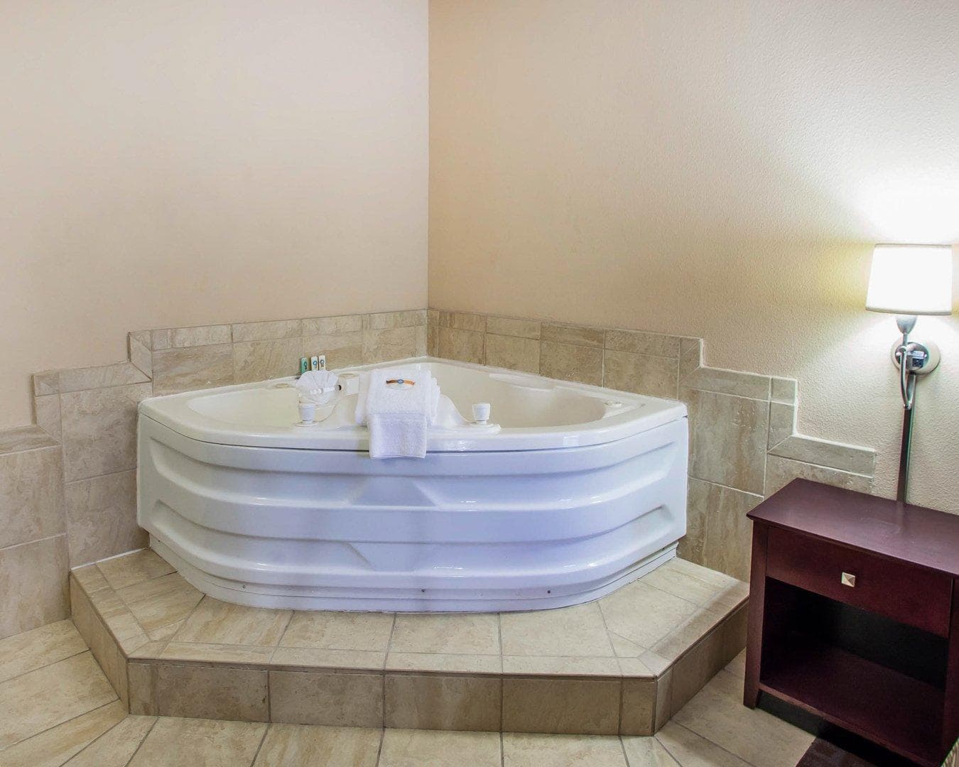 Quality Inn & Suites Peoria North — 20