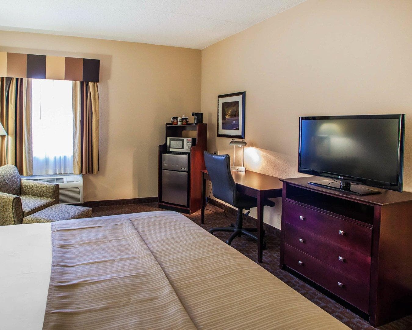 Quality Inn & Suites Peoria North — 9