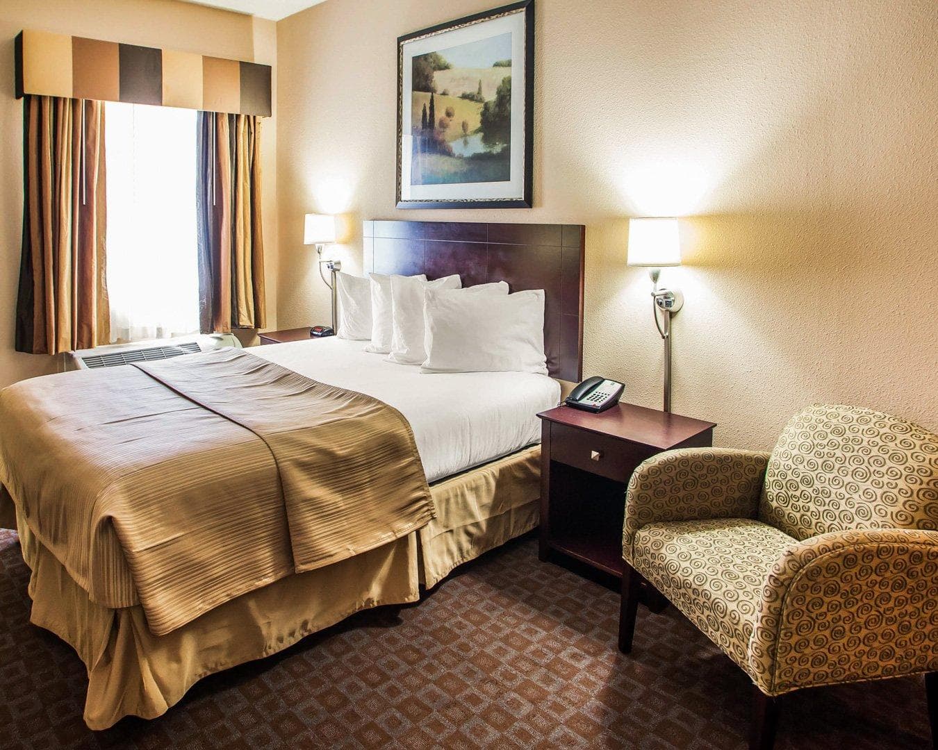 Quality Inn & Suites Peoria North - Image 2