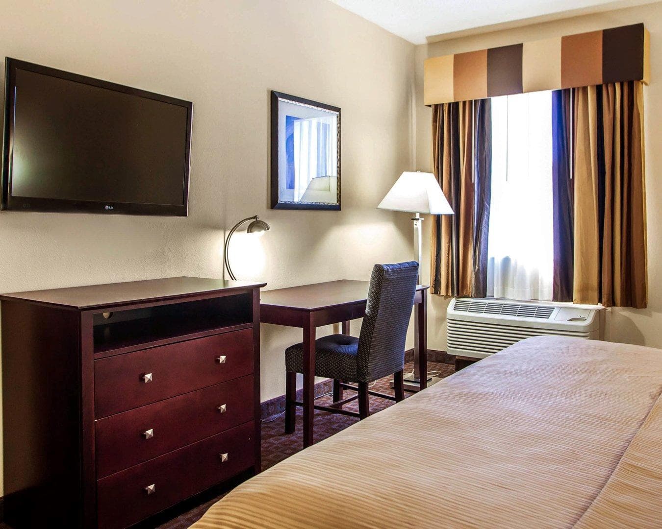 Quality Inn & Suites Peoria North — 27