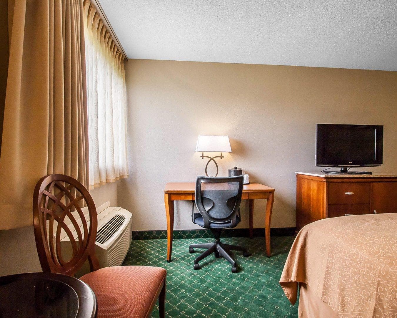 Quality Inn Cairo I-57 — 12