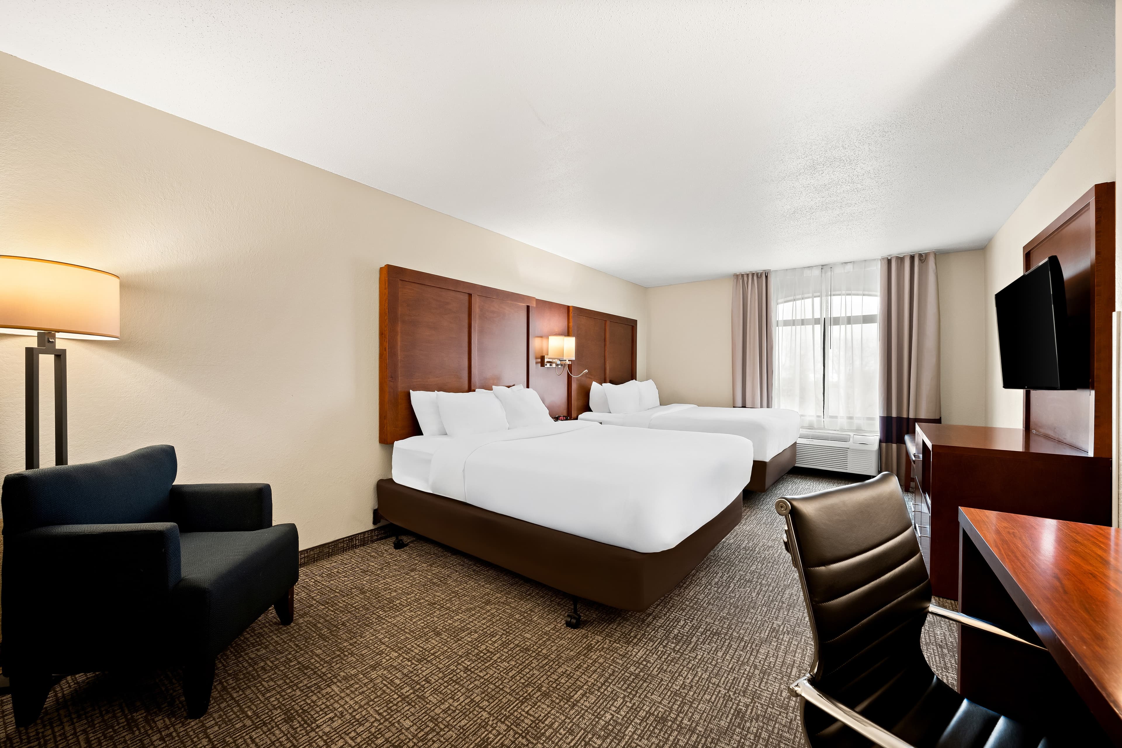 Comfort Inn & Suites Decatur-Forsyth - Image 5