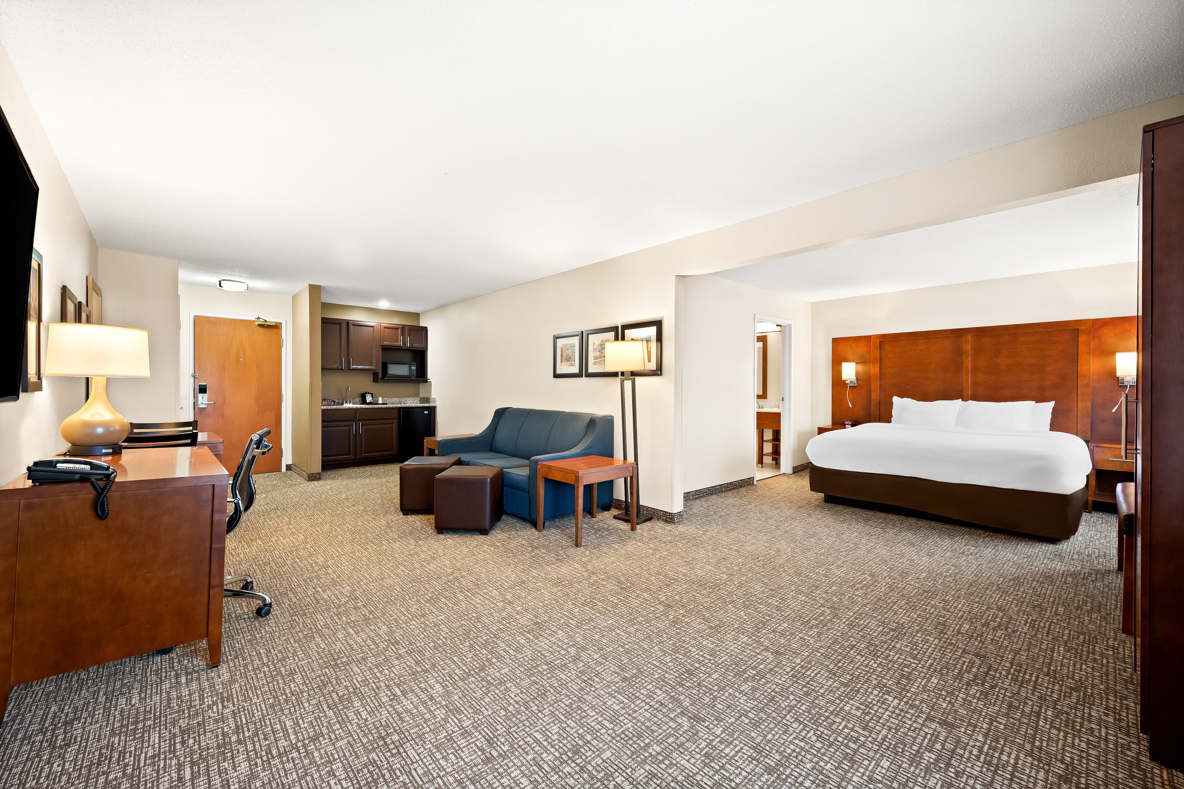 Comfort Inn & Suites Decatur-Forsyth — 16