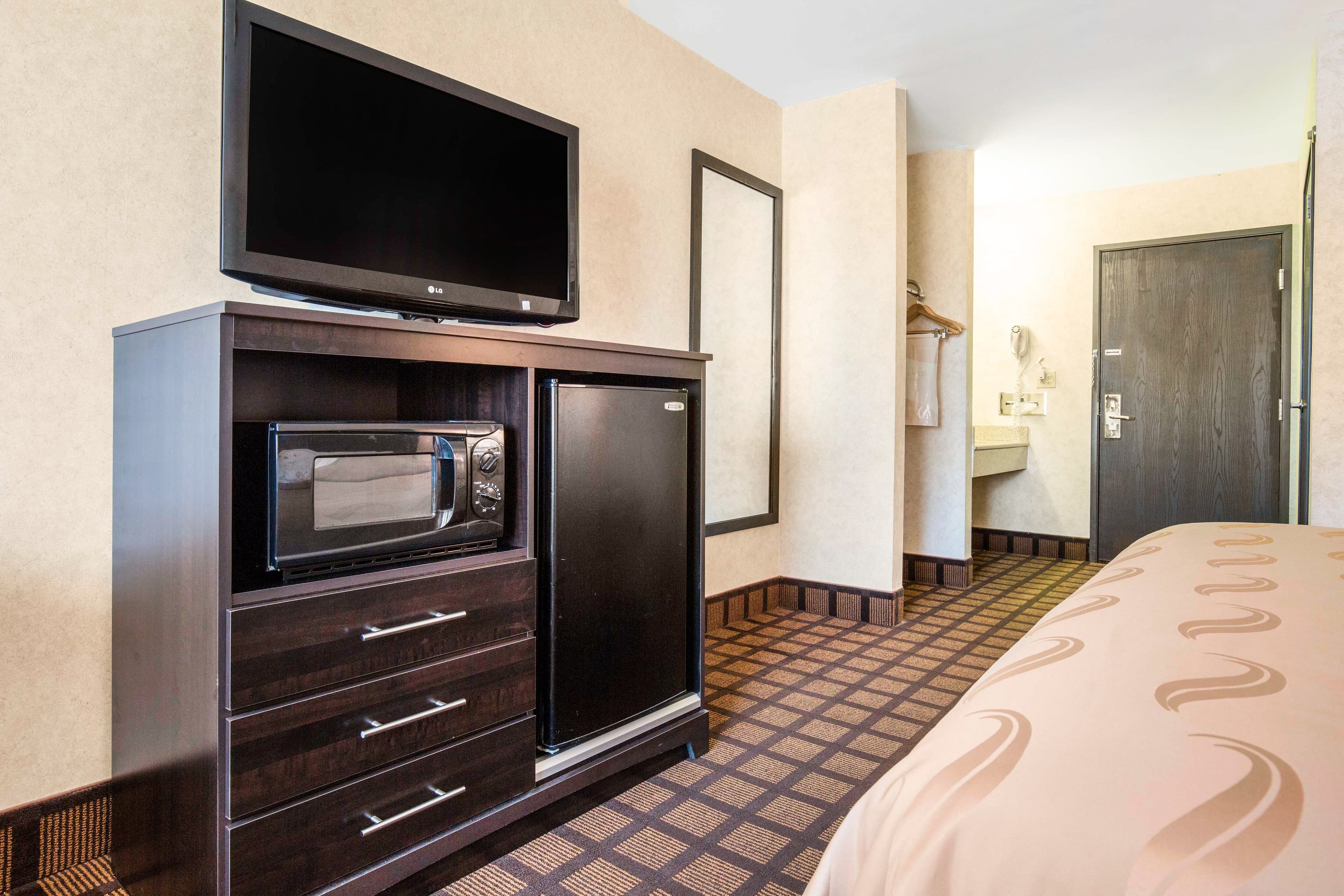 Quality Inn Monee I-57 - Image 5