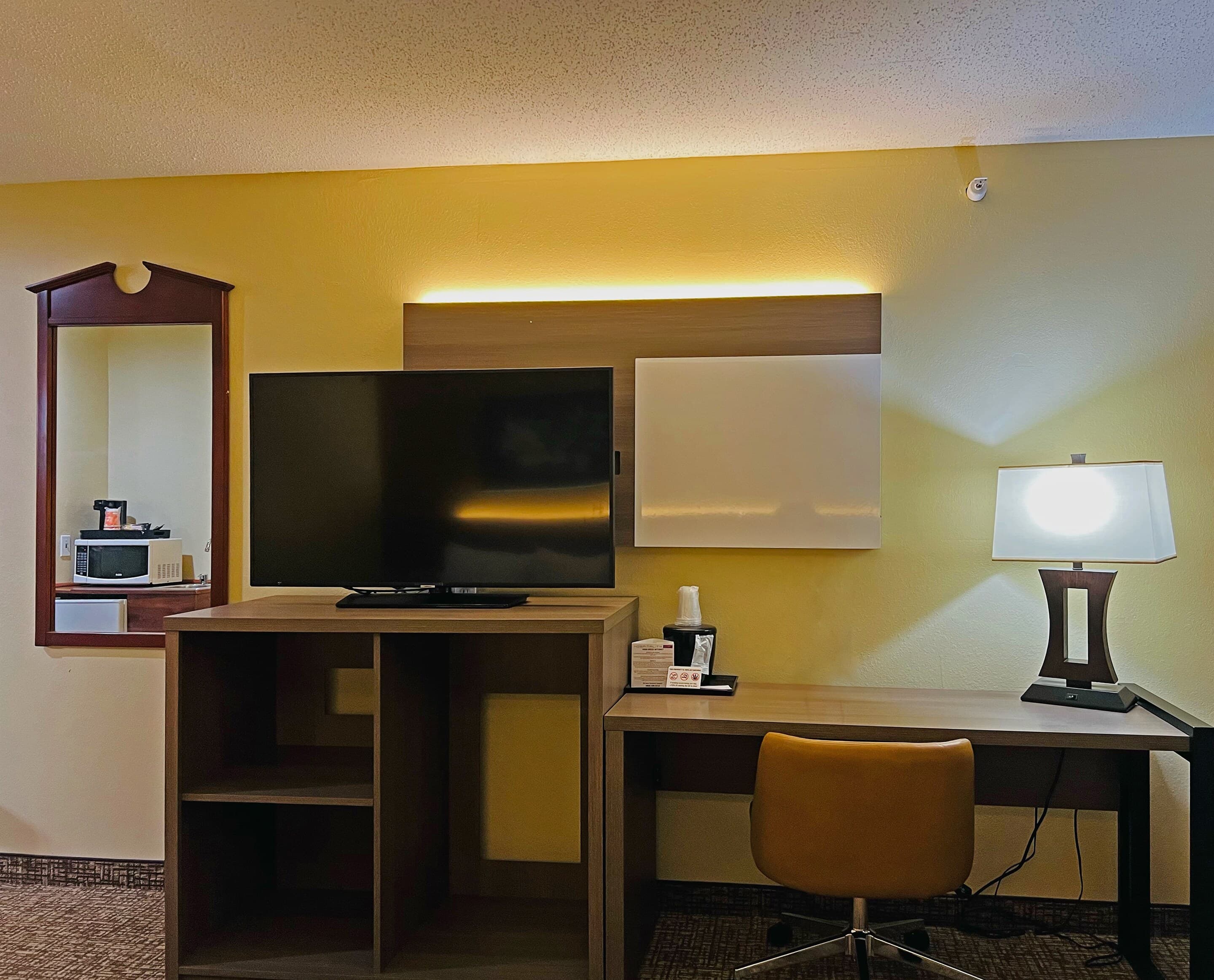 Comfort Inn & Suites Morton - Peoria — 21
