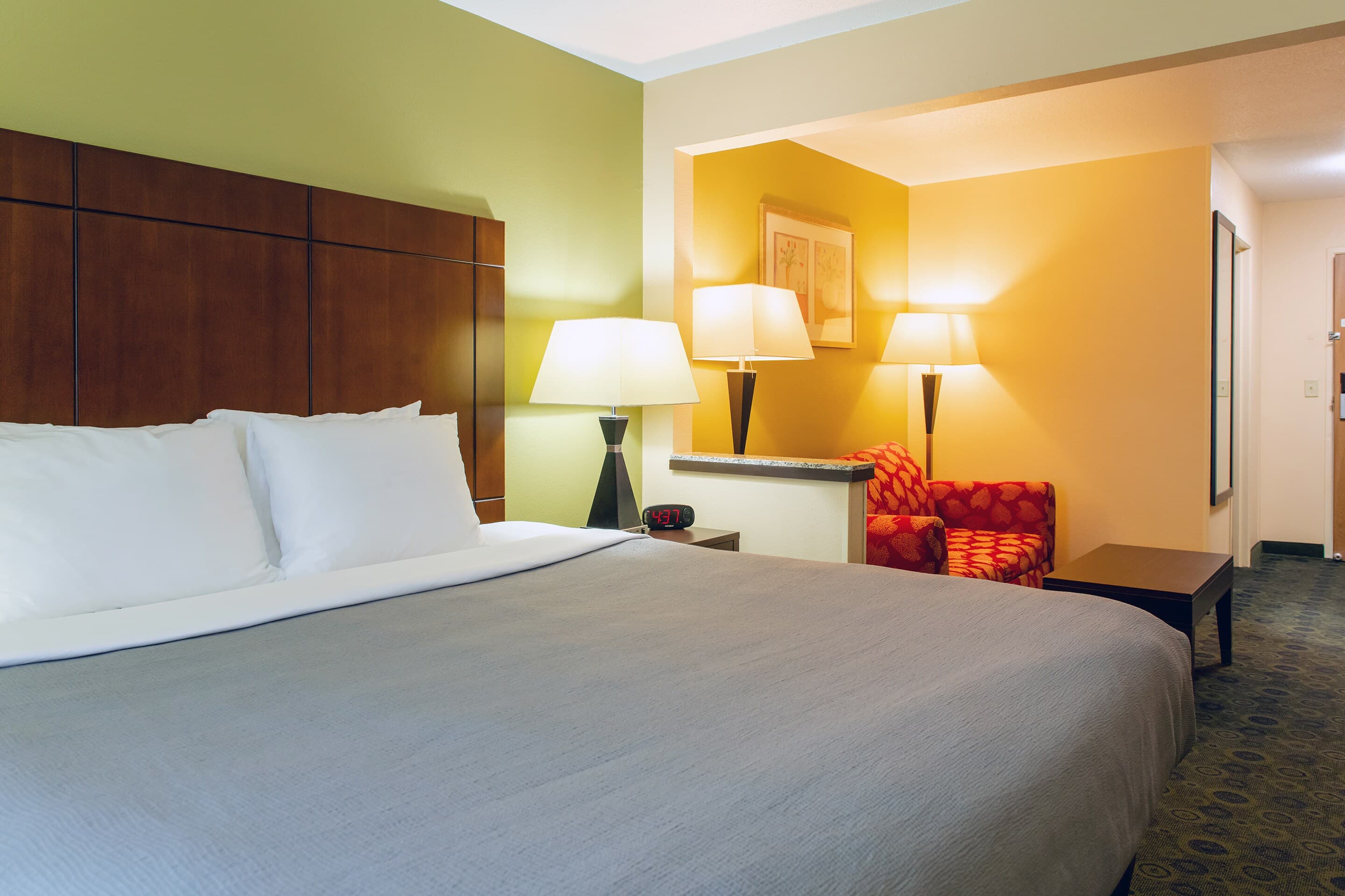 Quality Inn & Suites Bloomington I-55 and I-74 — 21