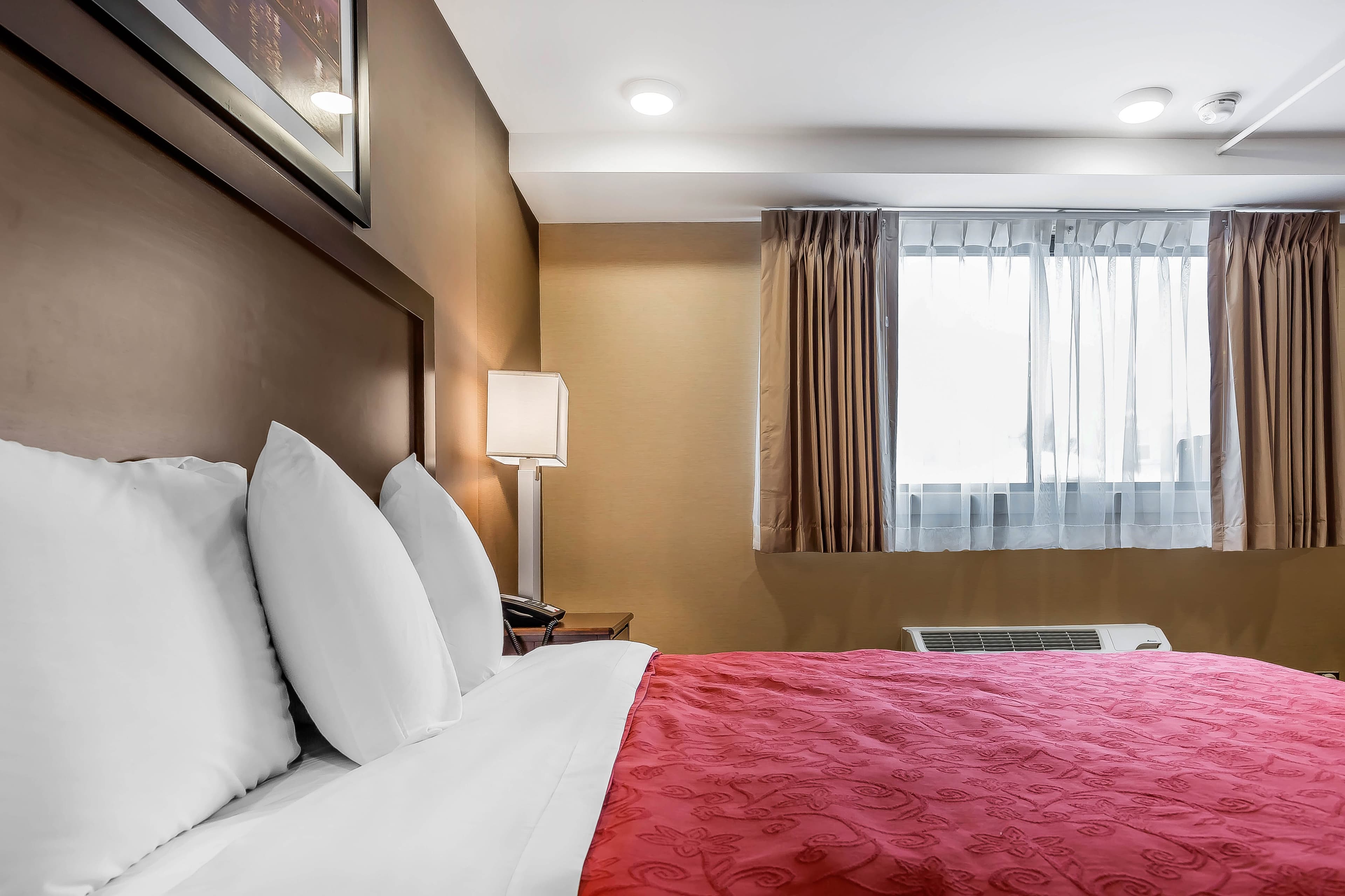Rodeway Inn Chicago-Evanston — 16