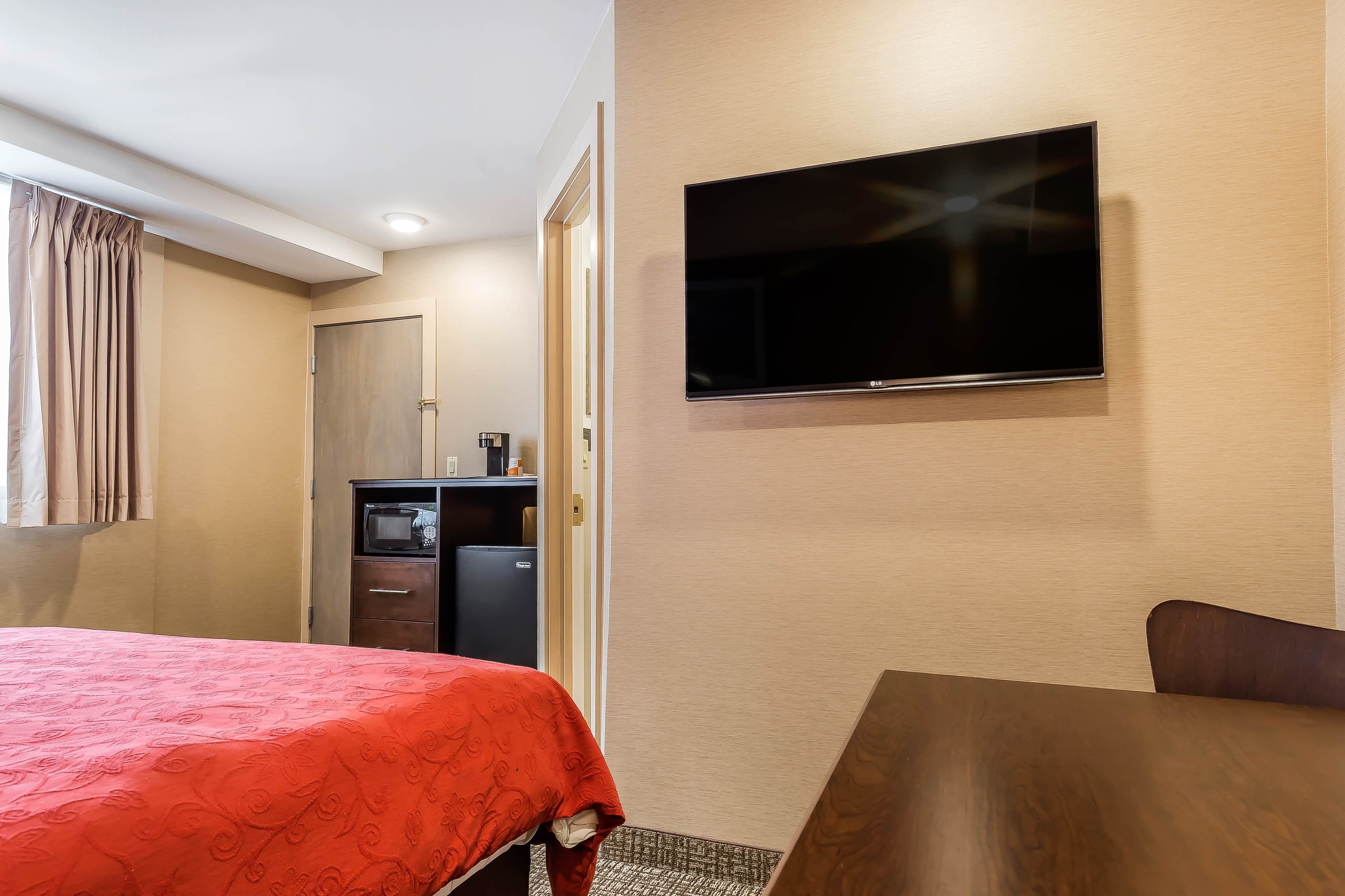 Rodeway Inn Chicago-Evanston — 12