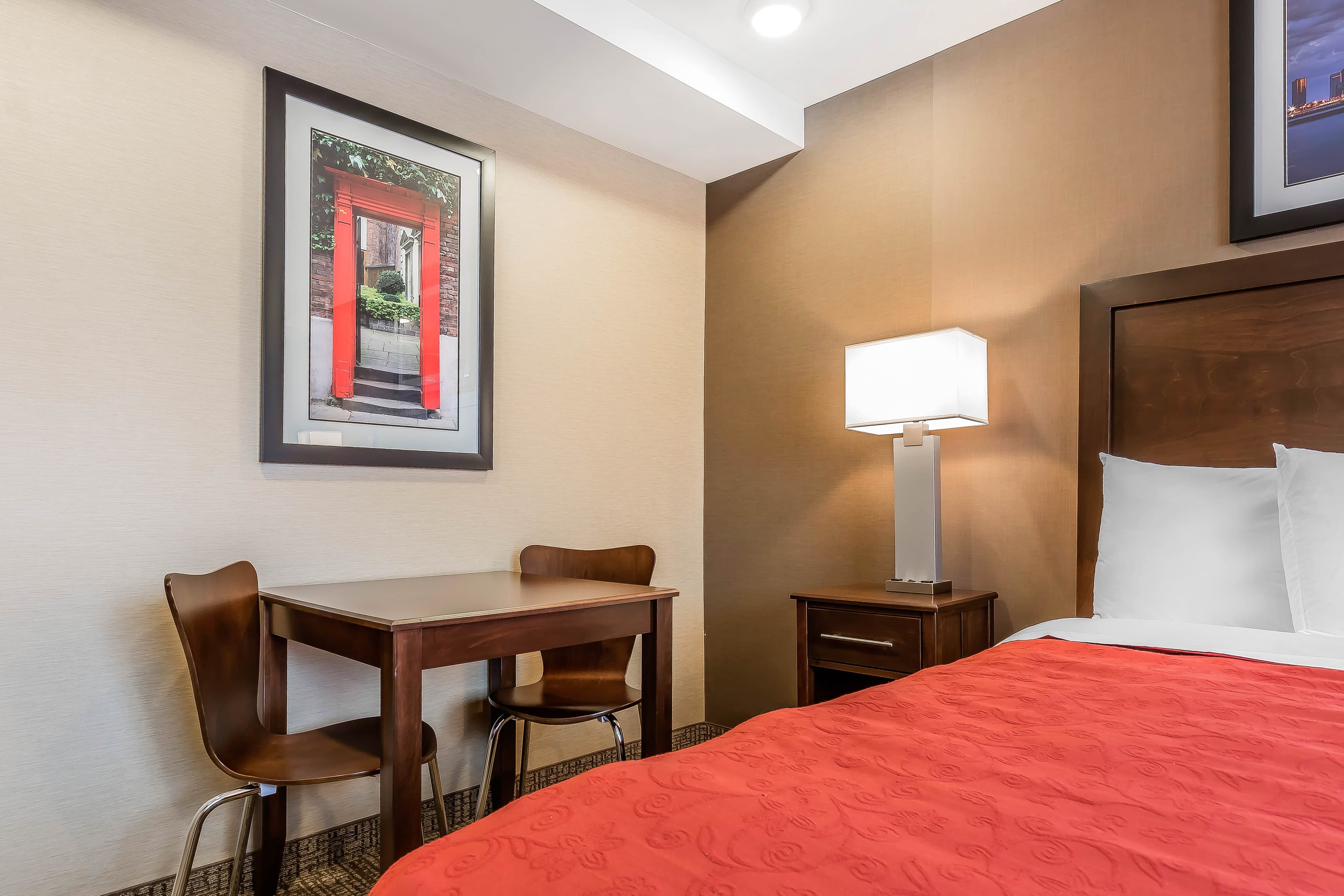 Rodeway Inn Chicago-Evanston — 15