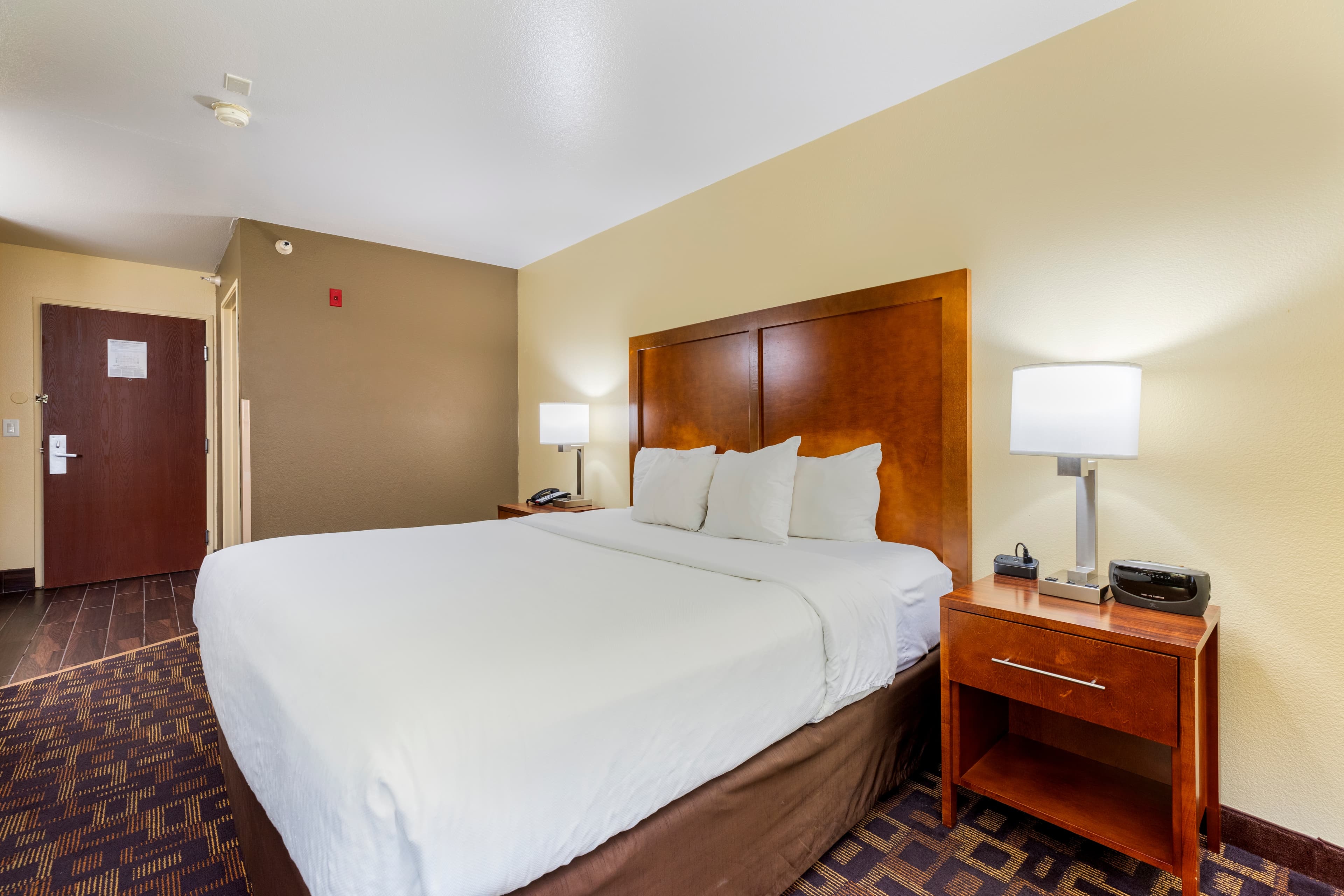 Comfort Inn & Suites North Aurora - Naperville — 9